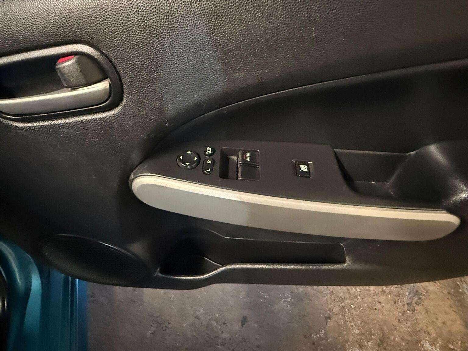 2014 MAZDA MAZDA2 2014 MAZDA MAZDA2