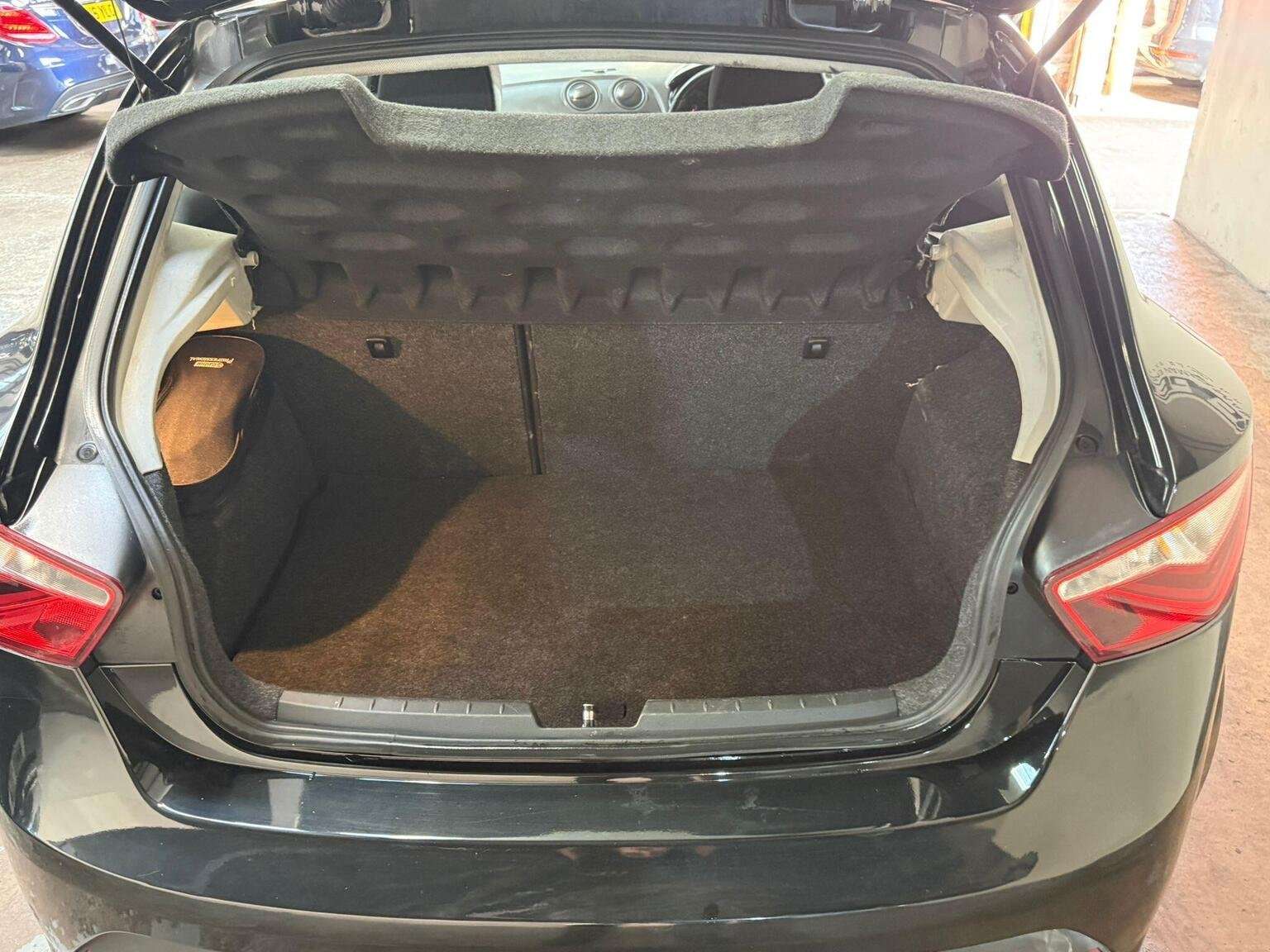 2013 SEAT IBIZA 2013 SEAT IBIZA