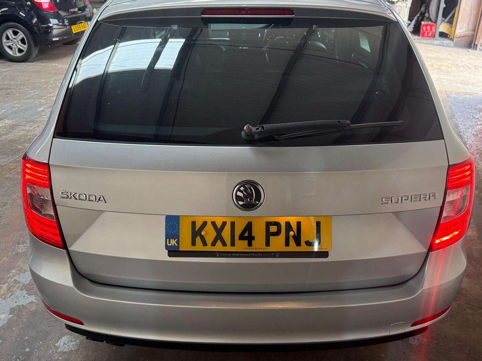 2014 SKODA SUPERB 2014 SKODA SUPERB