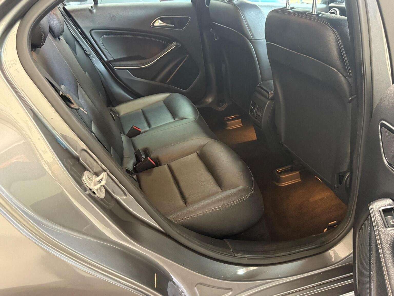 2017 MERCEDES-BENZ A CLASS 2017 MERCEDES-BENZ A CLASS