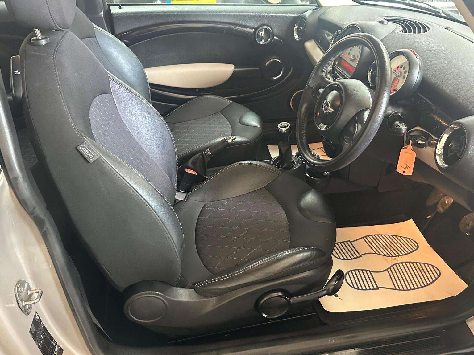 2013 MINI HATCH 2013 MINI HATCH