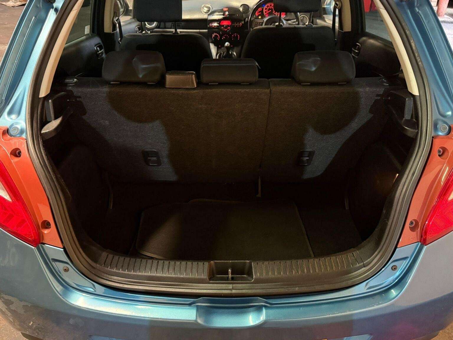 2014 MAZDA MAZDA2 2014 MAZDA MAZDA2