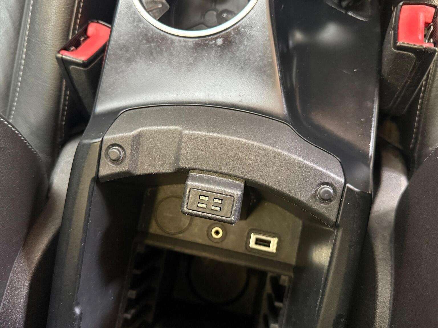 2011 FORD S-MAX 2011 FORD S-MAX