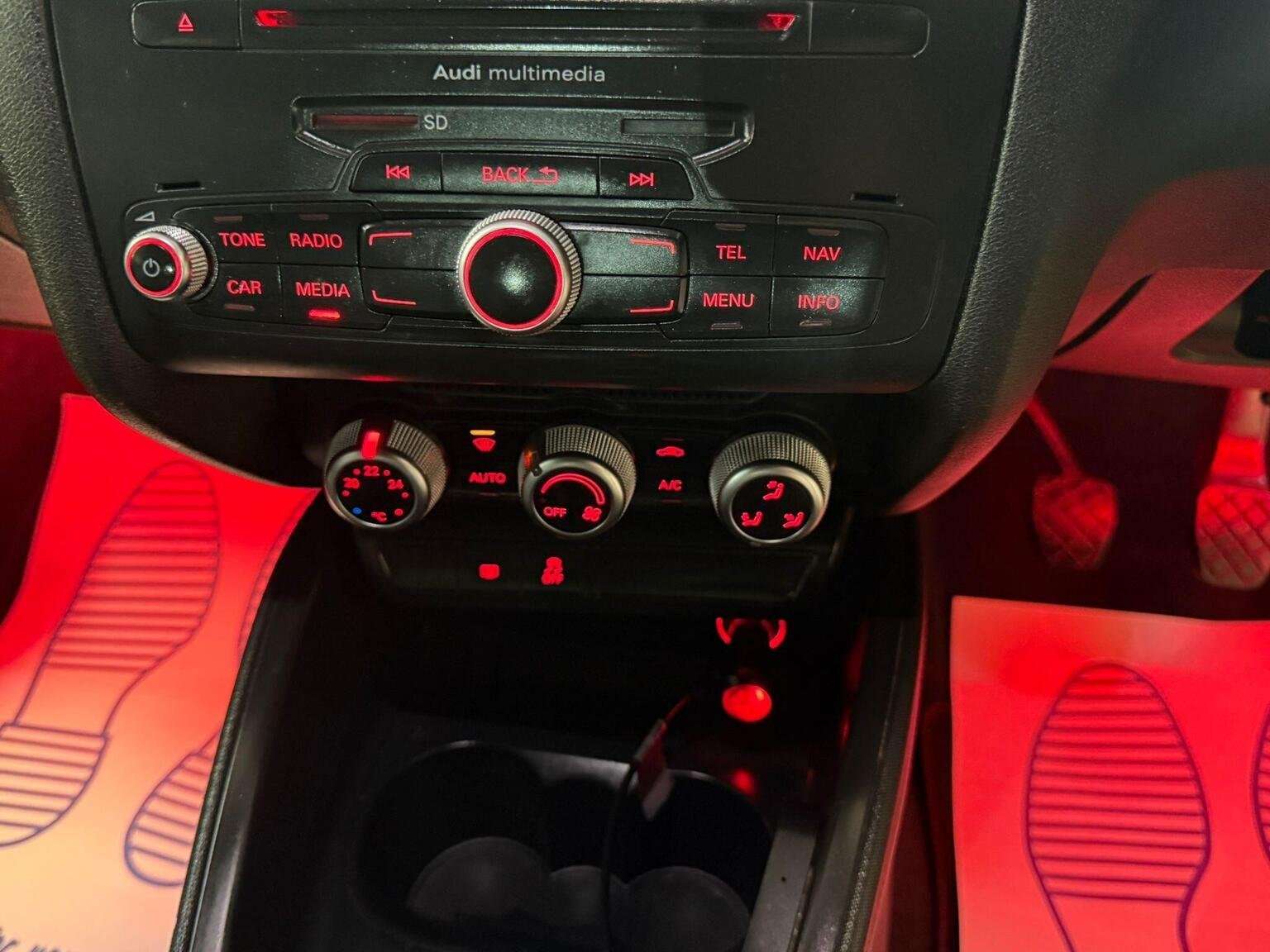 2014 AUDI A1 2014 AUDI A1