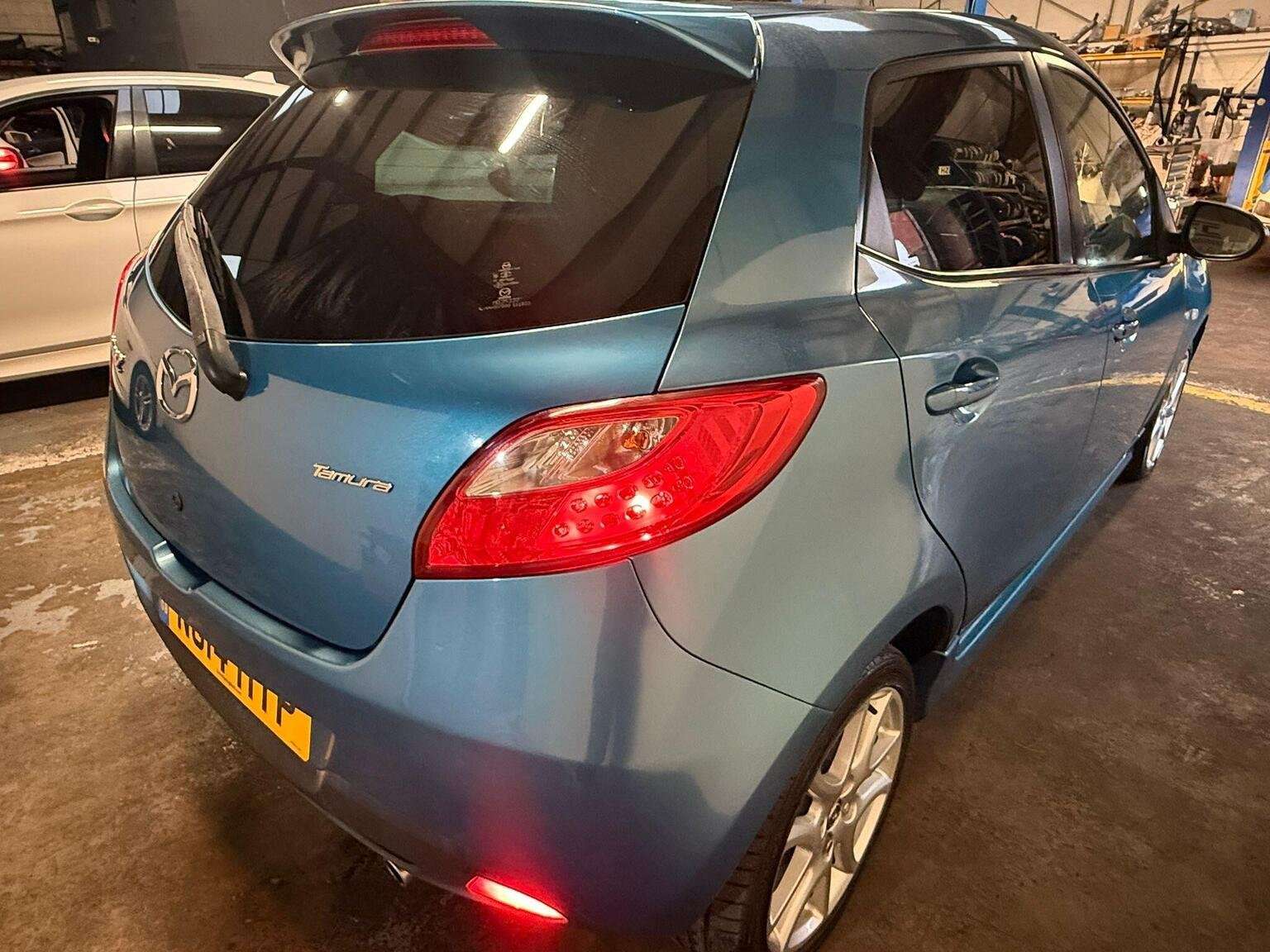 A 2014 MAZDA MAZDA2 1.3 Tamura Euro 5 5dr A 2014 MAZDA MAZDA2 1.3 Tamura Euro 5 5dr