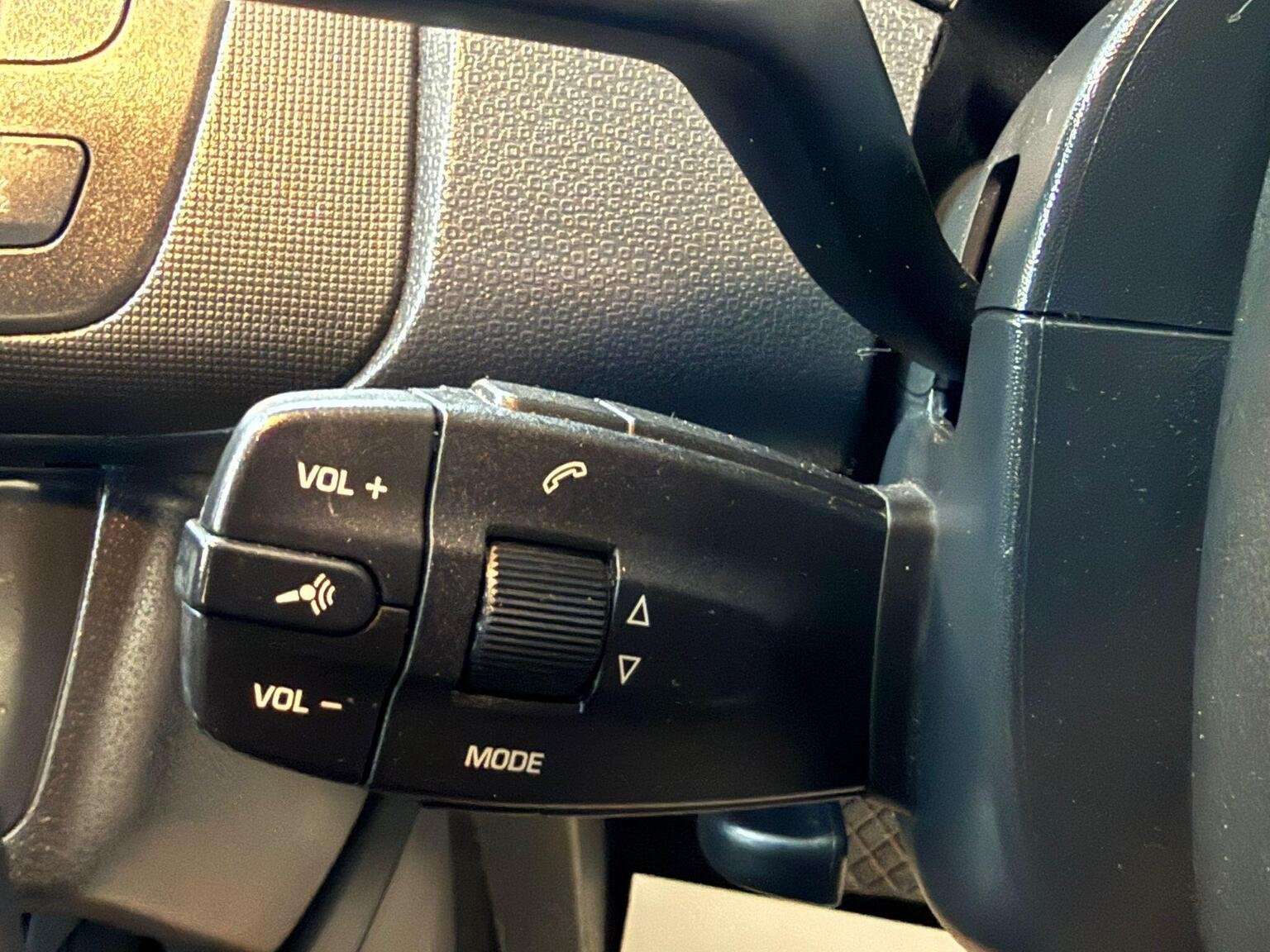 2013 SEAT IBIZA 2013 SEAT IBIZA