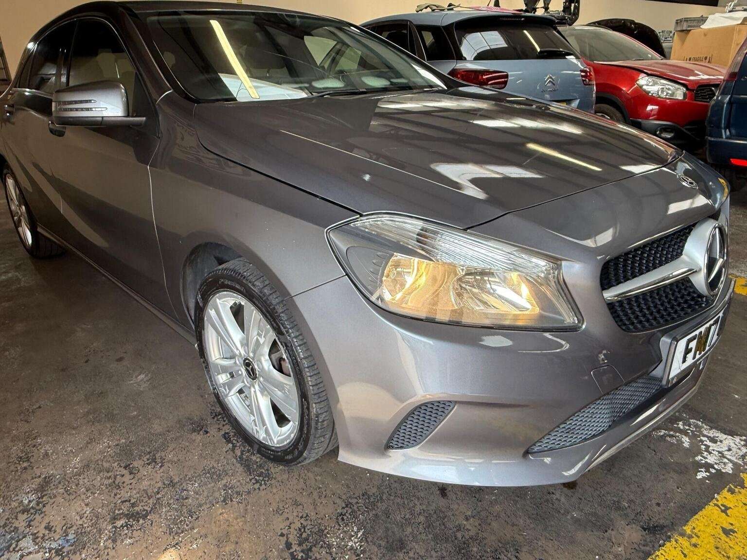 2017 MERCEDES-BENZ A CLASS 2017 MERCEDES-BENZ A CLASS