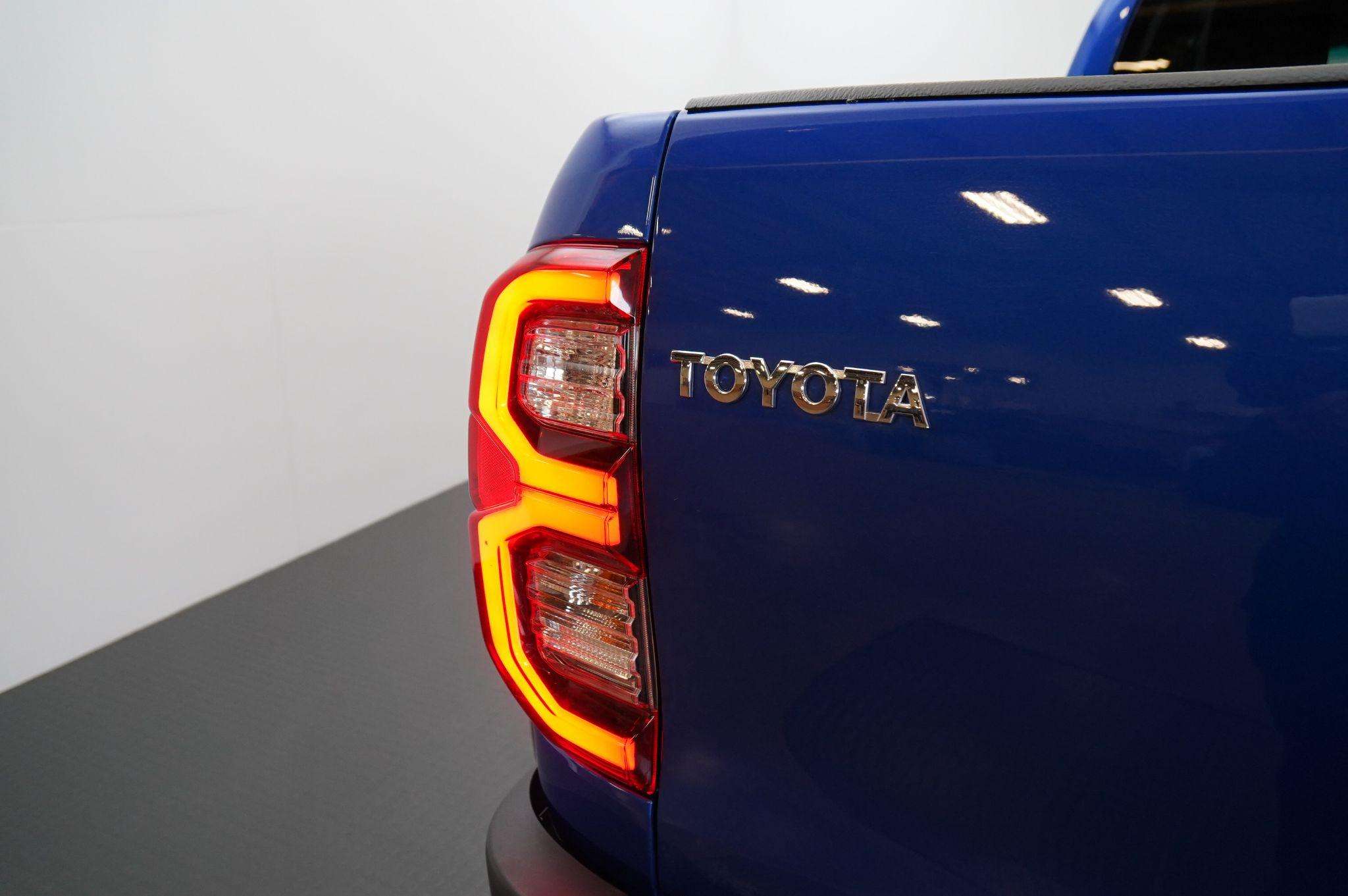 2024 TOYOTA HILUX 2024 TOYOTA HILUX