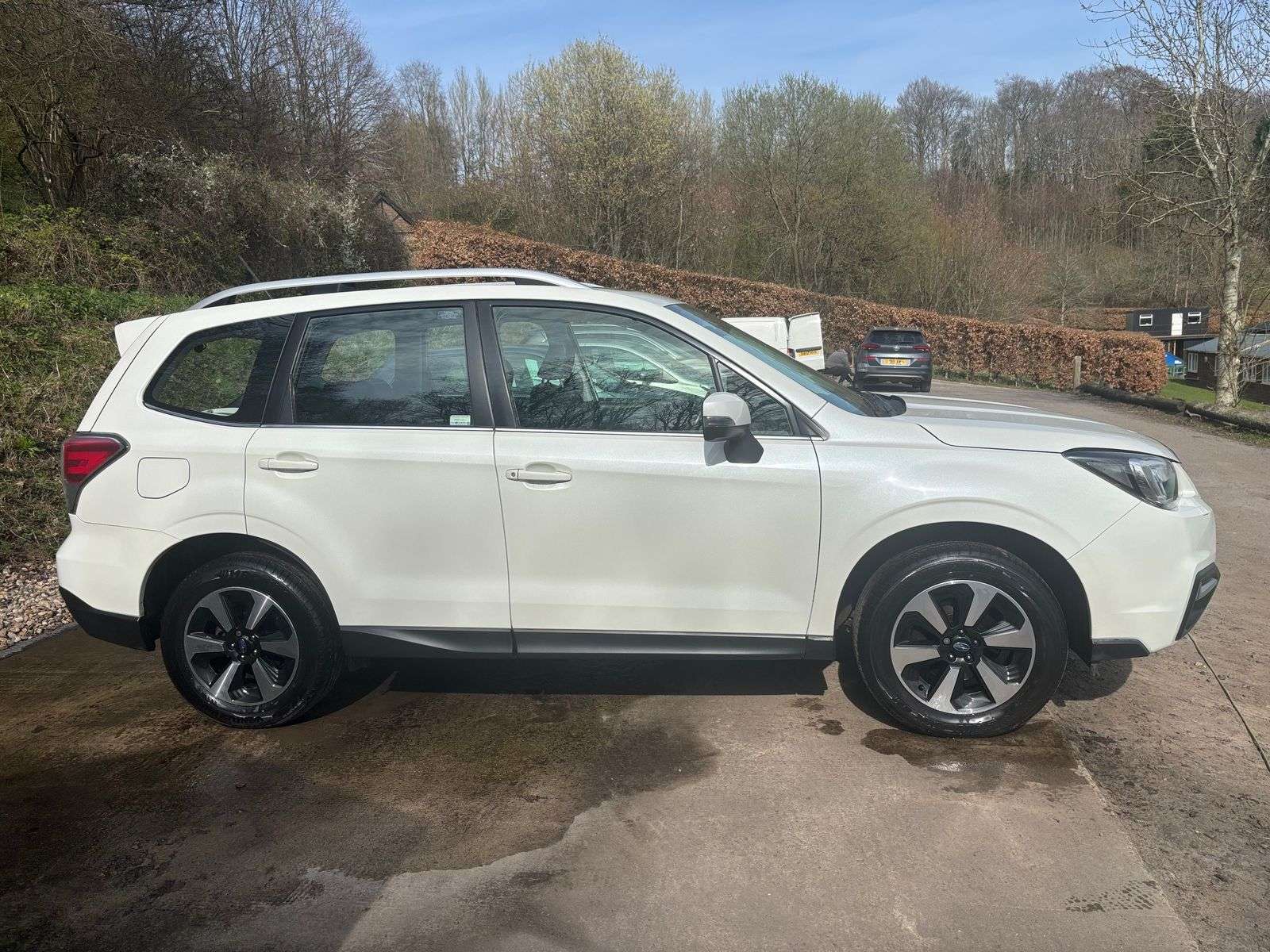 A 2017 SUBARU FORESTER 2.0i XE Premium SUV 5dr Petrol Lineartronic 4WD Euro 6 (s/s) A 2017 SUBARU FORESTER 2.0i XE Premium SUV 5dr Petrol Lineartronic 4WD Euro 6 (s/s)