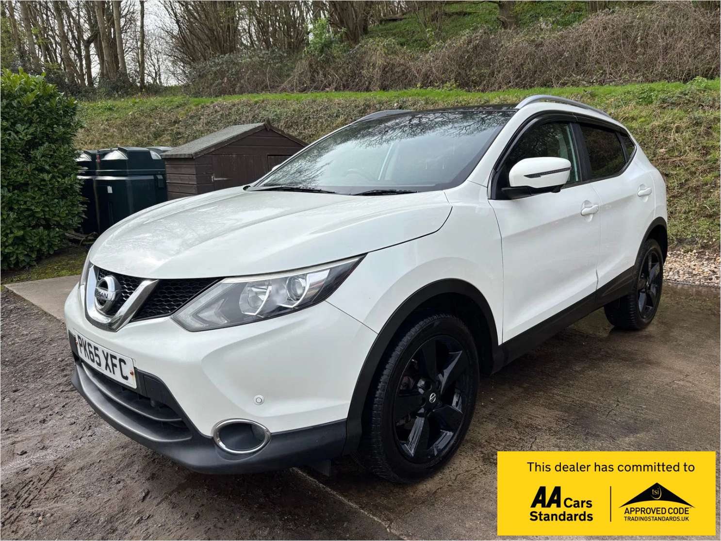A 2016 NISSAN QASHQAI 1.5 dCi n-tec+ SUV 5dr Diesel Manual 2WD Euro 5 (s/s) (110 ps) A 2016 NISSAN QASHQAI 1.5 dCi n-tec+ SUV 5dr Diesel Manual 2WD Euro 5 (s/s) (110 ps)
