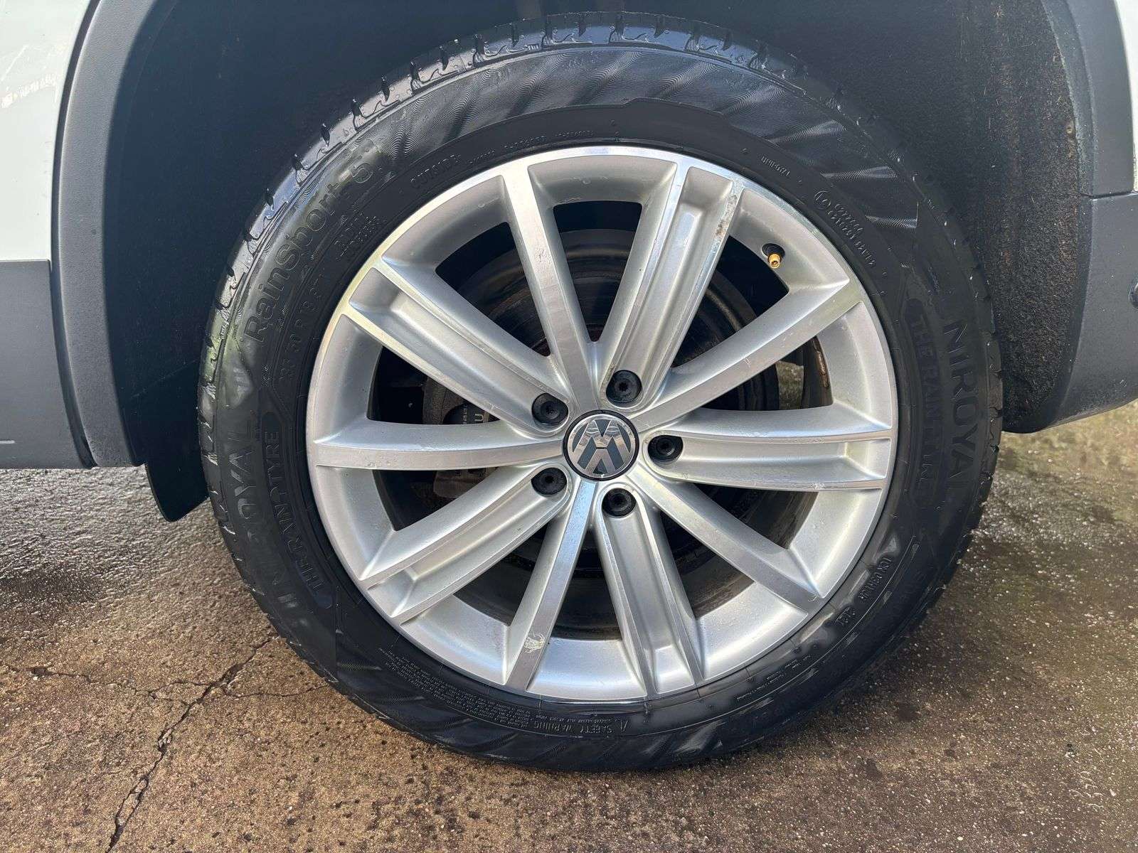 2016 VOLKSWAGEN TIGUAN 2016 VOLKSWAGEN TIGUAN