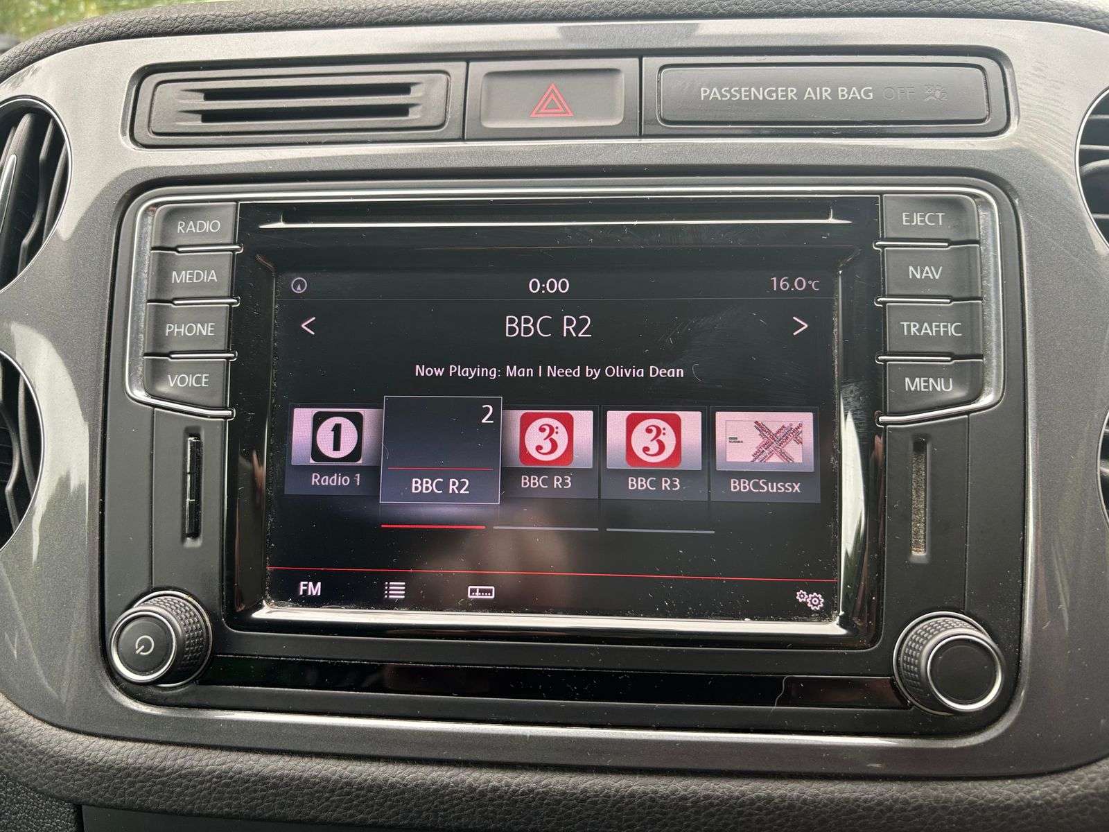 2016 VOLKSWAGEN TIGUAN 2016 VOLKSWAGEN TIGUAN