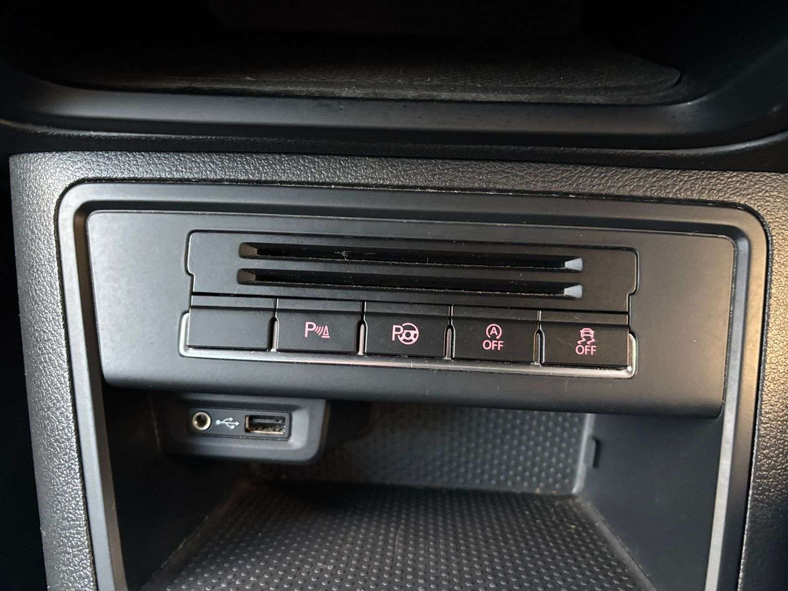 2015 VOLKSWAGEN TIGUAN 2015 VOLKSWAGEN TIGUAN