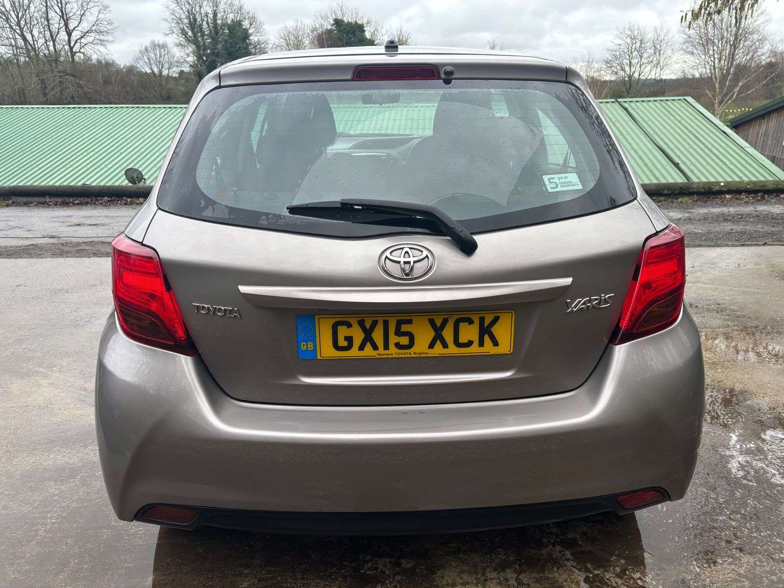 2015 TOYOTA YARIS 2015 TOYOTA YARIS