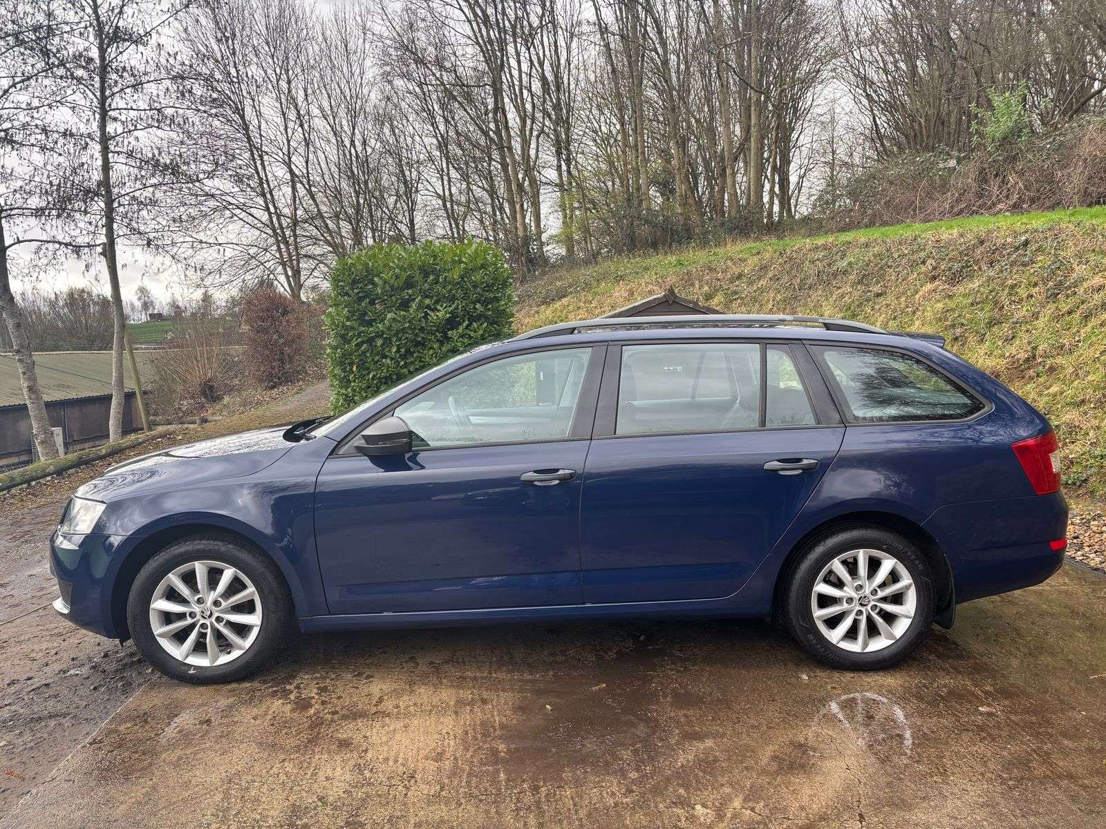 2015 SKODA OCTAVIA 2015 SKODA OCTAVIA