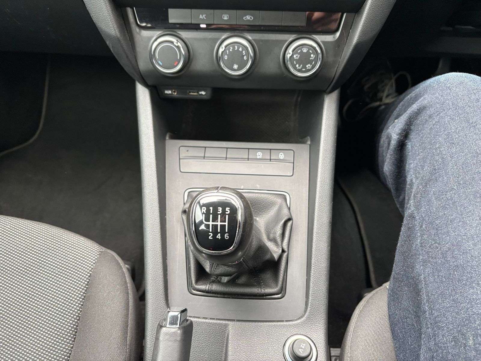 2015 SKODA OCTAVIA 2015 SKODA OCTAVIA