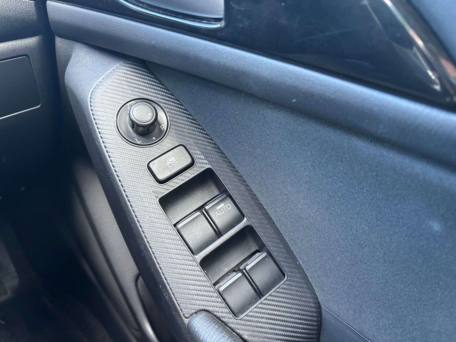2015 MAZDA MAZDA3 2015 MAZDA MAZDA3