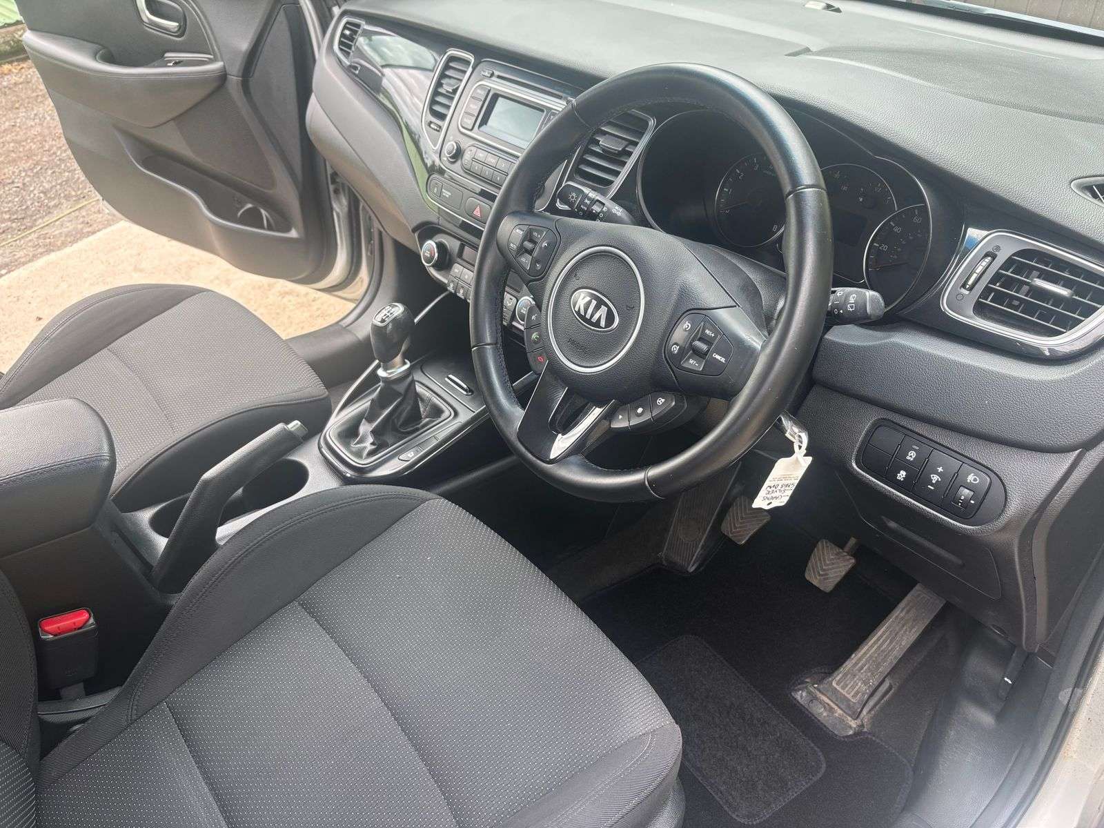 2013 KIA CARENS 2013 KIA CARENS