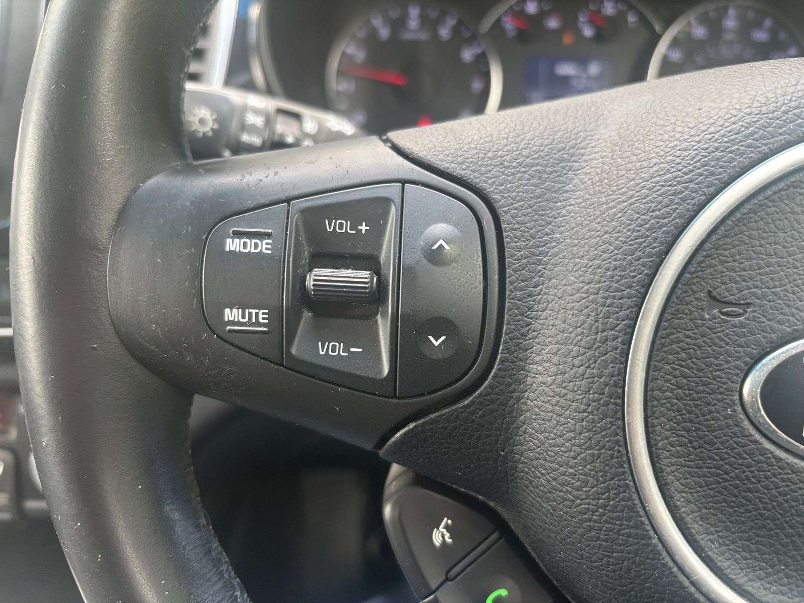 2013 KIA CARENS 2013 KIA CARENS