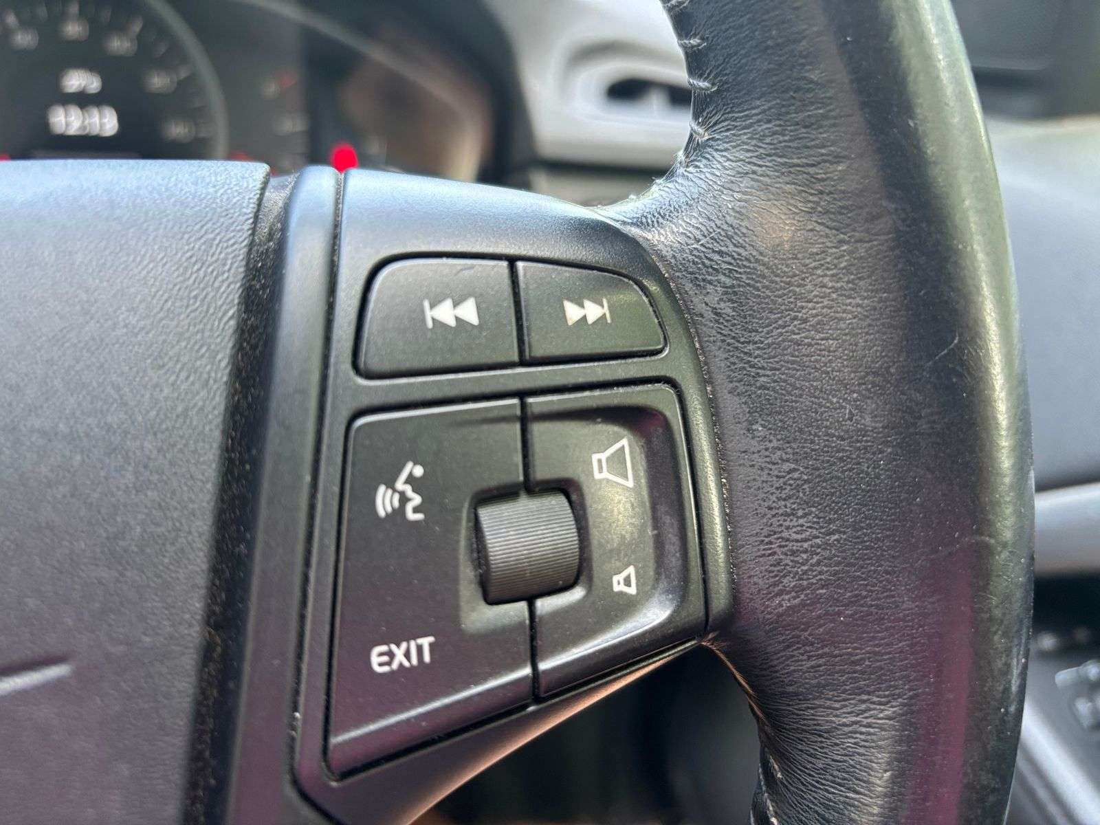 2014 VOLVO V70 2014 VOLVO V70