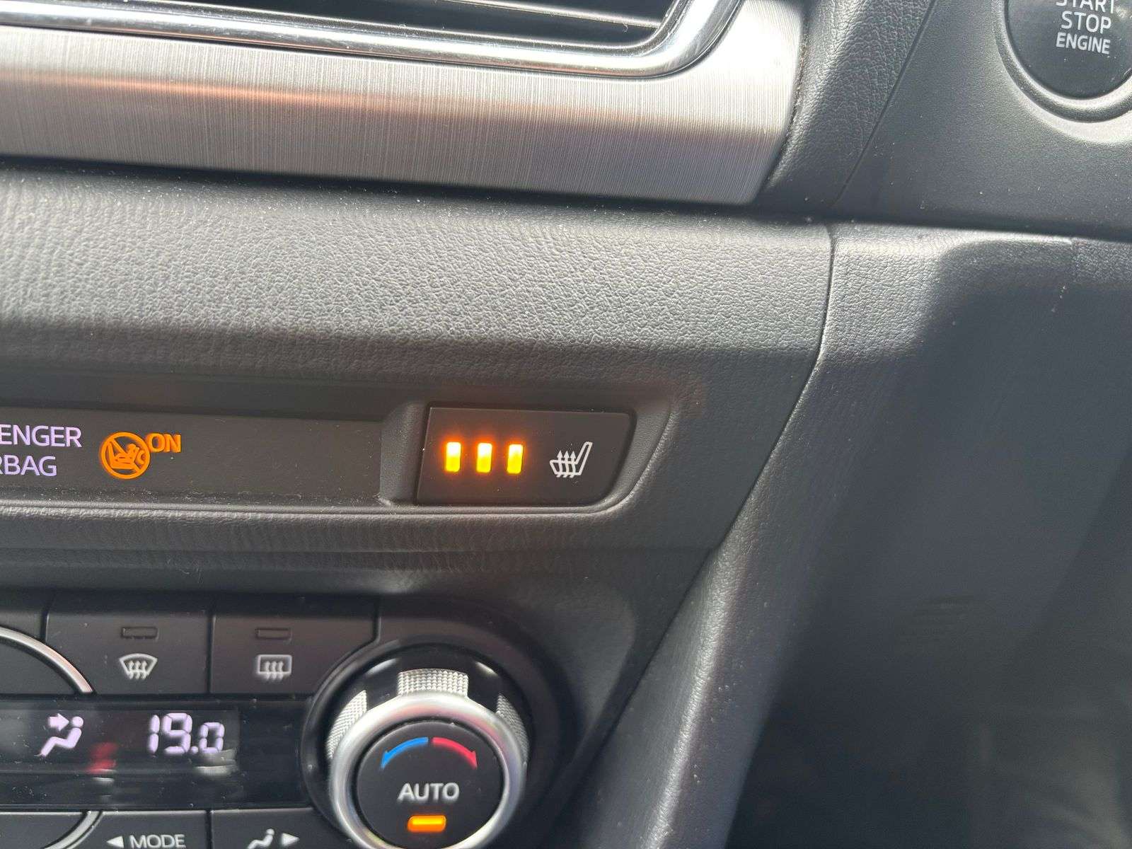 2014 MAZDA MAZDA3 2014 MAZDA MAZDA3