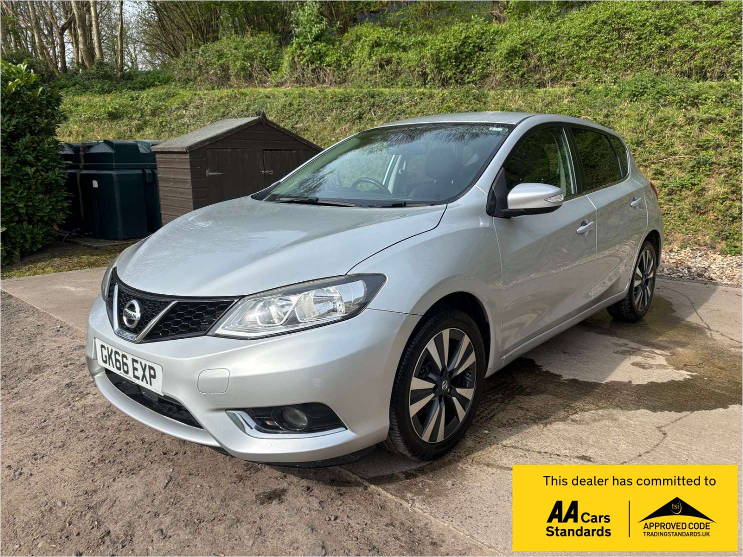 A 2016 NISSAN PULSAR 1.5 dCi N-Connecta Hatchback 5dr Diesel Manual Euro 6 (s/s) (110 ps) A 2016 NISSAN PULSAR 1.5 dCi N-Connecta Hatchback 5dr Diesel Manual Euro 6 (s/s) (110 ps)