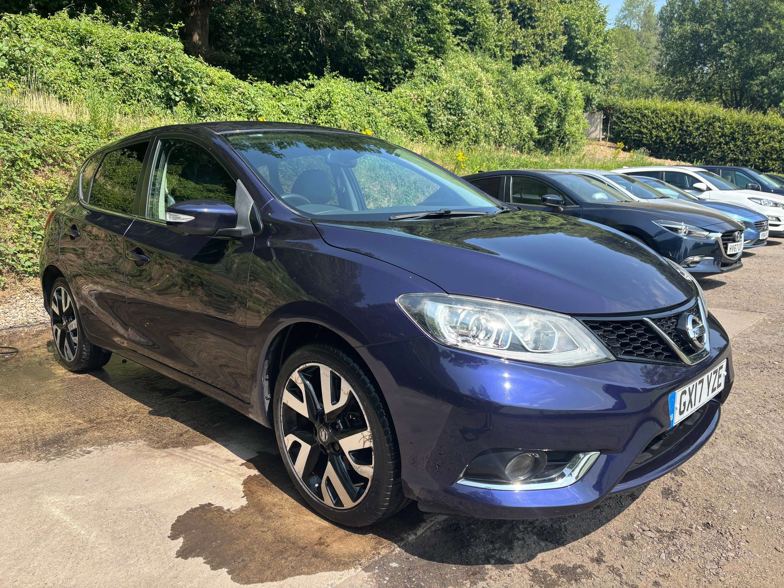 A 2017 NISSAN PULSAR 1.2 DIG-T Tekna Hatchback 5dr Petrol Manual Euro 6 (s/s) (115 ps) A 2017 NISSAN PULSAR 1.2 DIG-T Tekna Hatchback 5dr Petrol Manual Euro 6 (s/s) (115 ps)