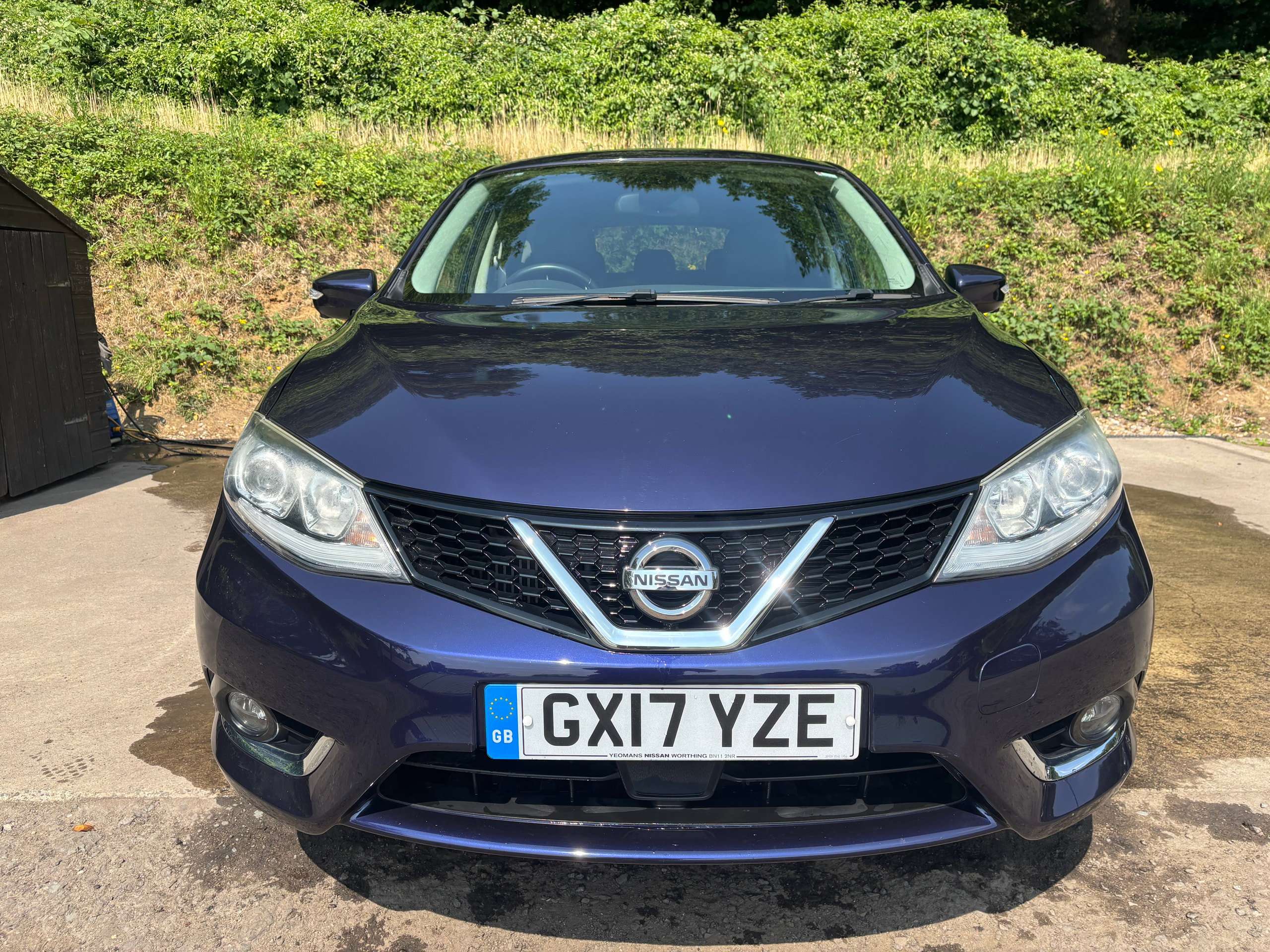 A 2017 NISSAN PULSAR 1.2 DIG-T Tekna Hatchback 5dr Petrol Manual Euro 6 (s/s) (115 ps) A 2017 NISSAN PULSAR 1.2 DIG-T Tekna Hatchback 5dr Petrol Manual Euro 6 (s/s) (115 ps)