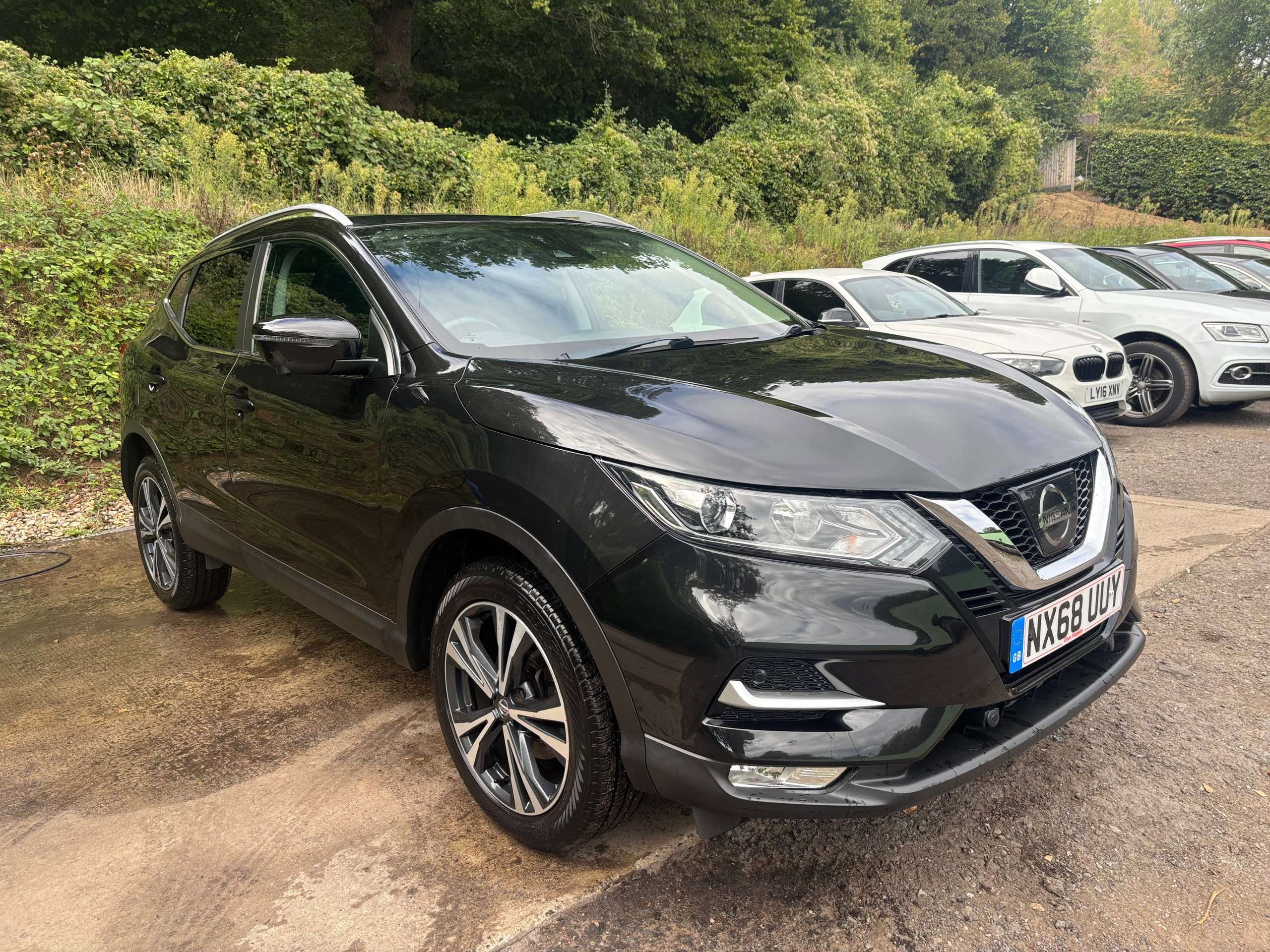 A 2018 NISSAN QASHQAI 1.2 DIG-T N-Connecta SUV 5dr Petrol Manual Euro 6 (s/s) (115 ps) A 2018 NISSAN QASHQAI 1.2 DIG-T N-Connecta SUV 5dr Petrol Manual Euro 6 (s/s) (115 ps)