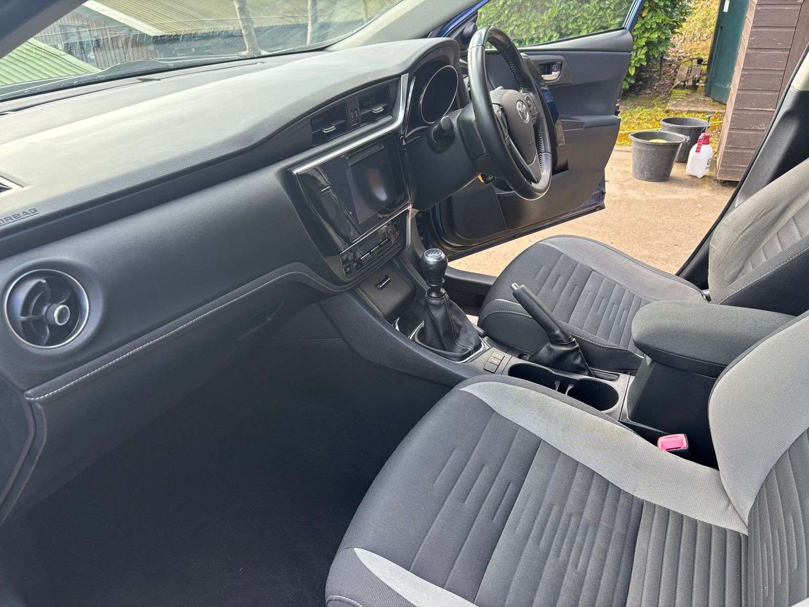 2016 TOYOTA AURIS 2016 TOYOTA AURIS