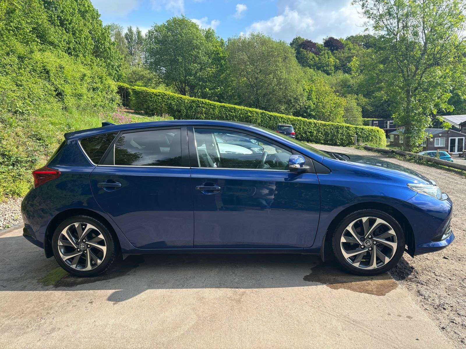 2016 TOYOTA AURIS 2016 TOYOTA AURIS