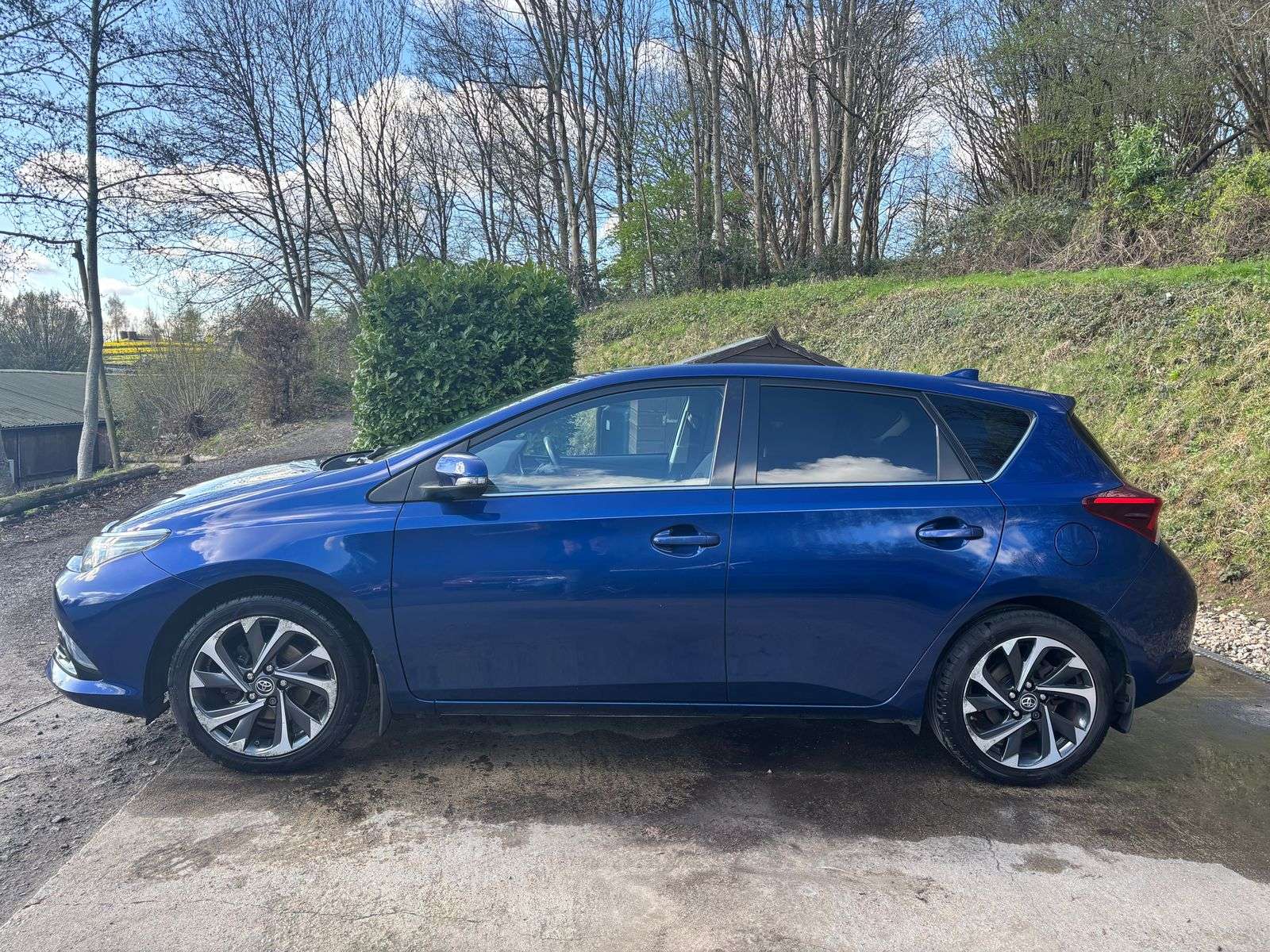 2016 TOYOTA AURIS 2016 TOYOTA AURIS