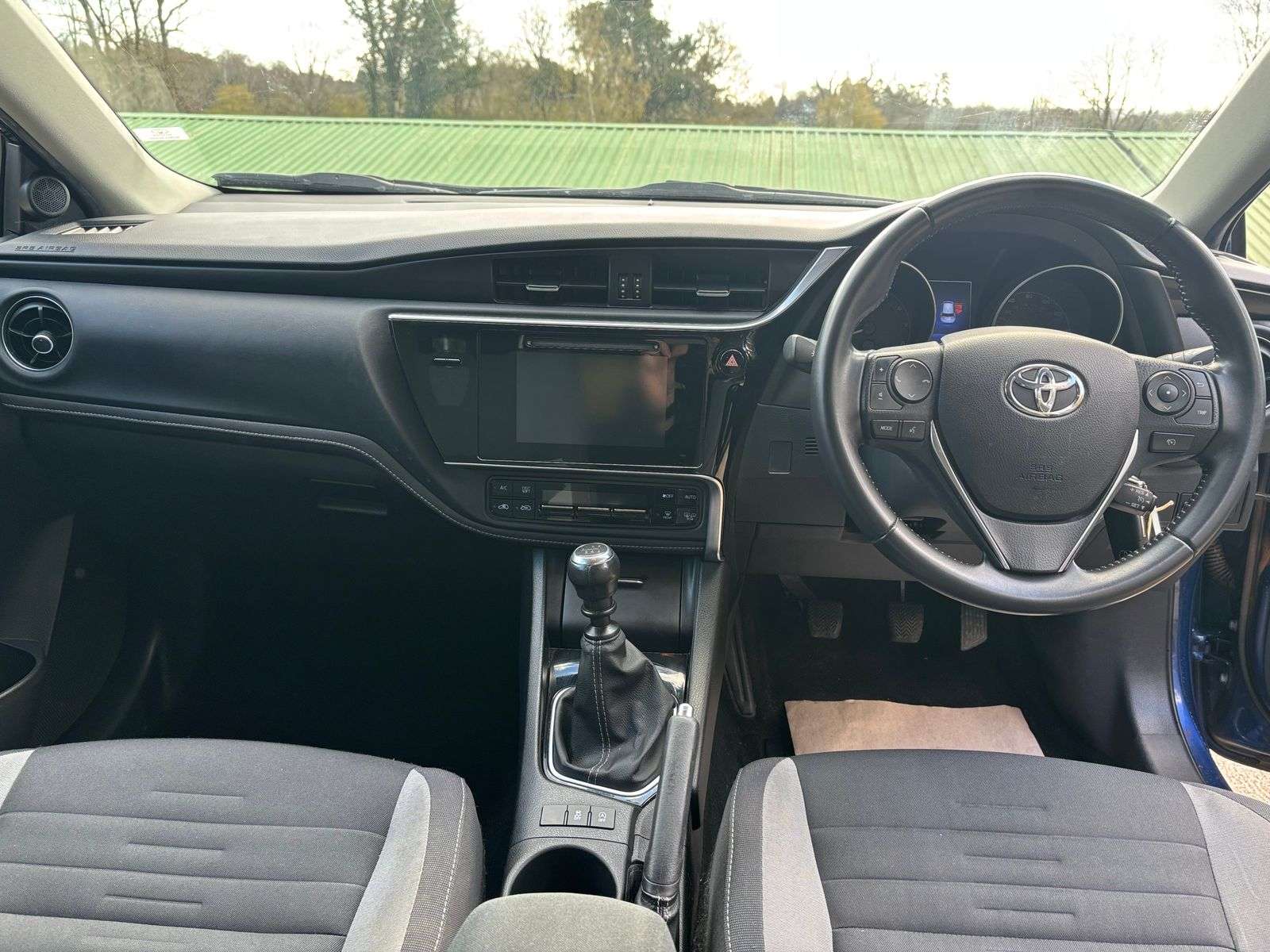 2016 TOYOTA AURIS 2016 TOYOTA AURIS