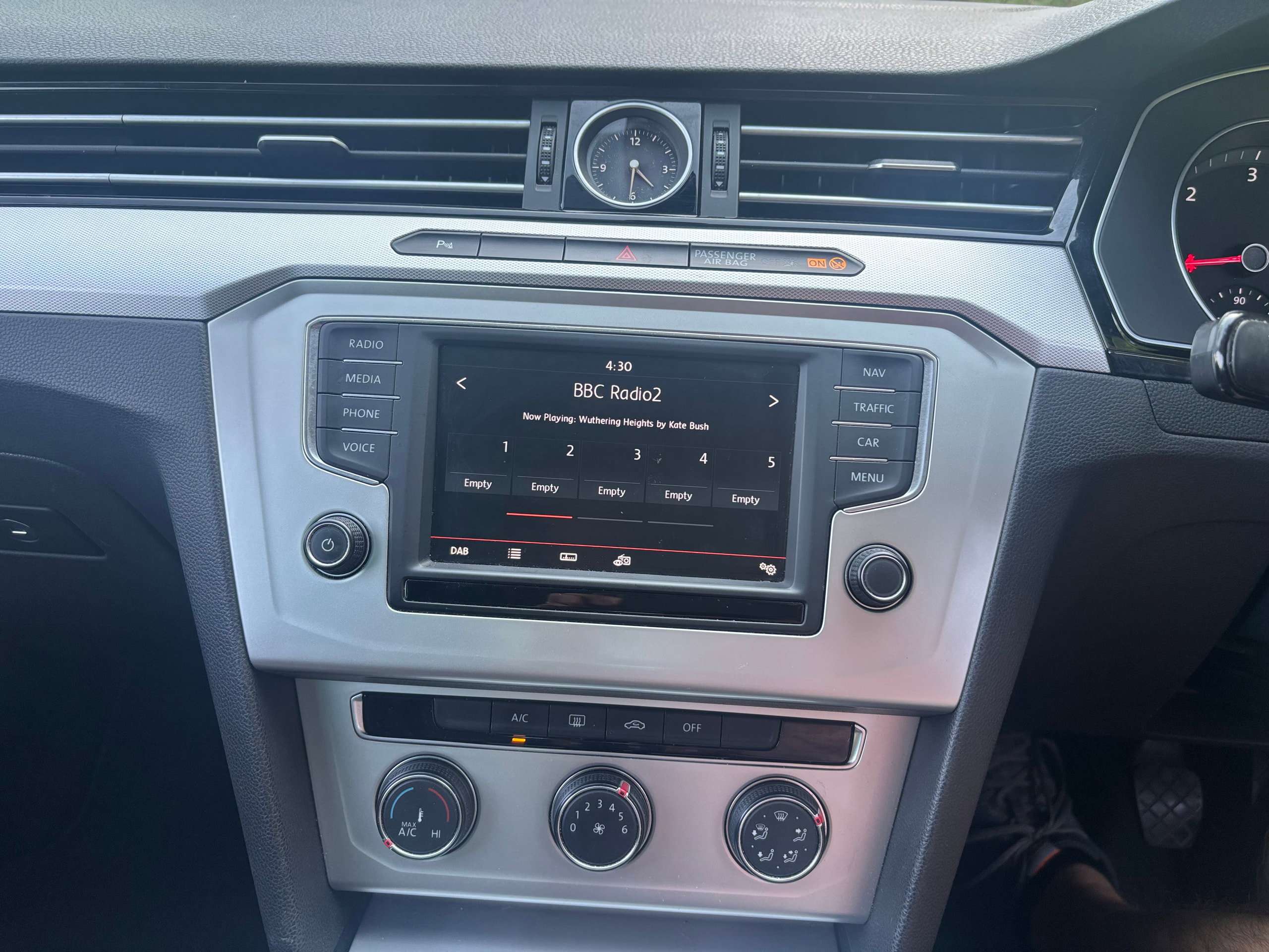 2015 VOLKSWAGEN PASSAT 2015 VOLKSWAGEN PASSAT