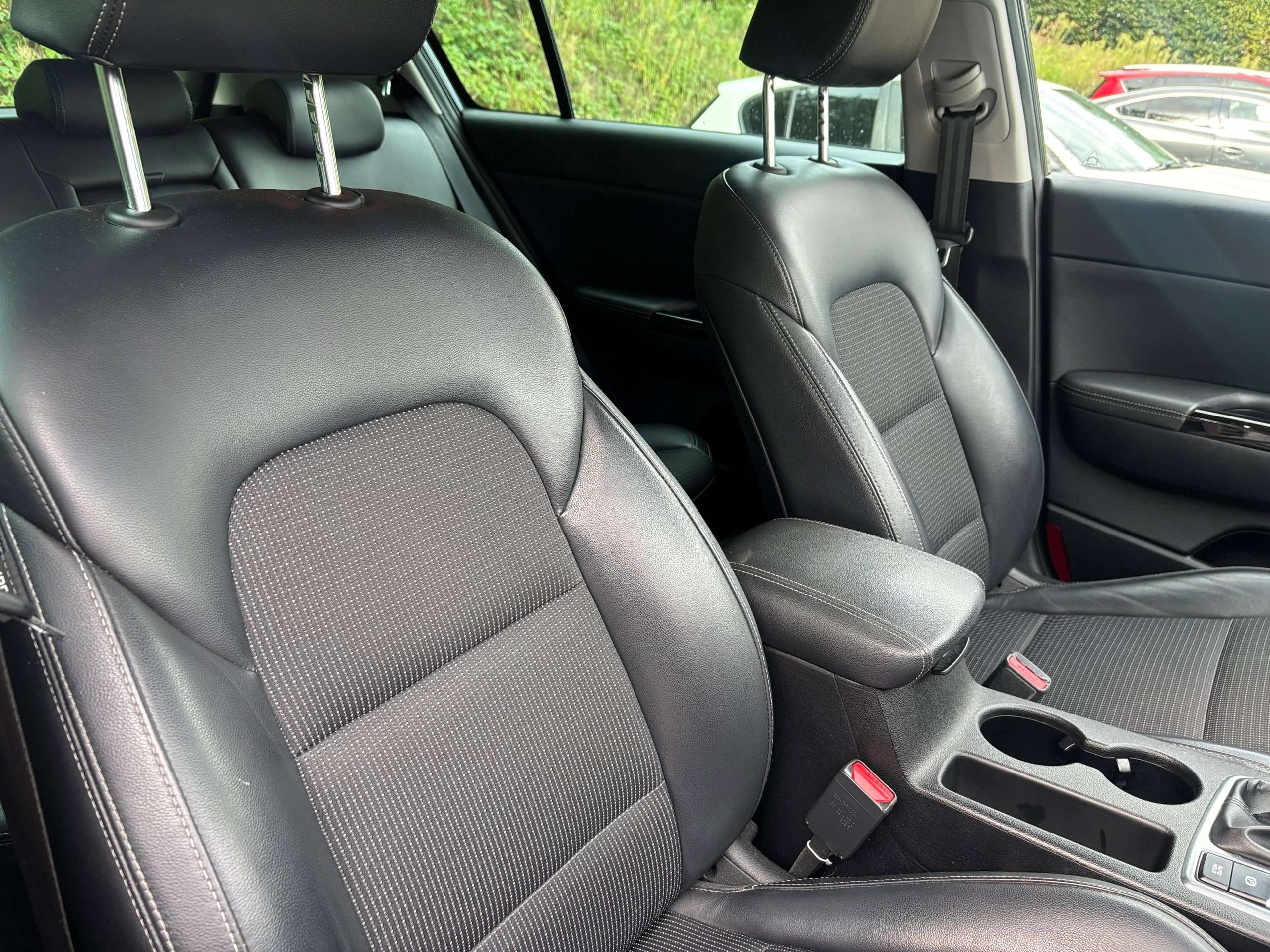 2019 KIA SPORTAGE 2019 KIA SPORTAGE