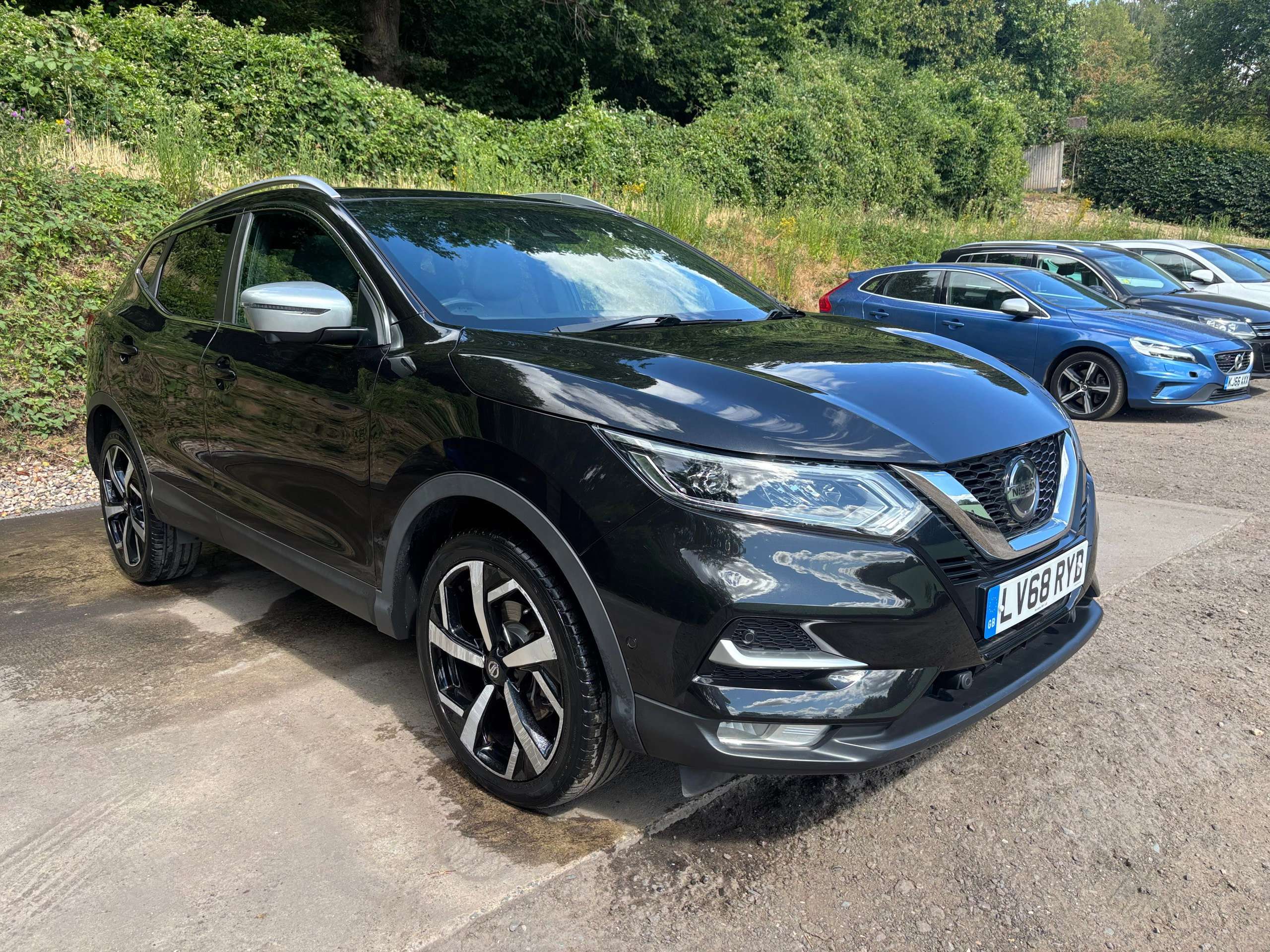 A 2018 NISSAN QASHQAI 1.3 DIG-T Tekna+ SUV 5dr Petrol Manual Euro 6 (s/s) (140 ps) A 2018 NISSAN QASHQAI 1.3 DIG-T Tekna+ SUV 5dr Petrol Manual Euro 6 (s/s) (140 ps)
