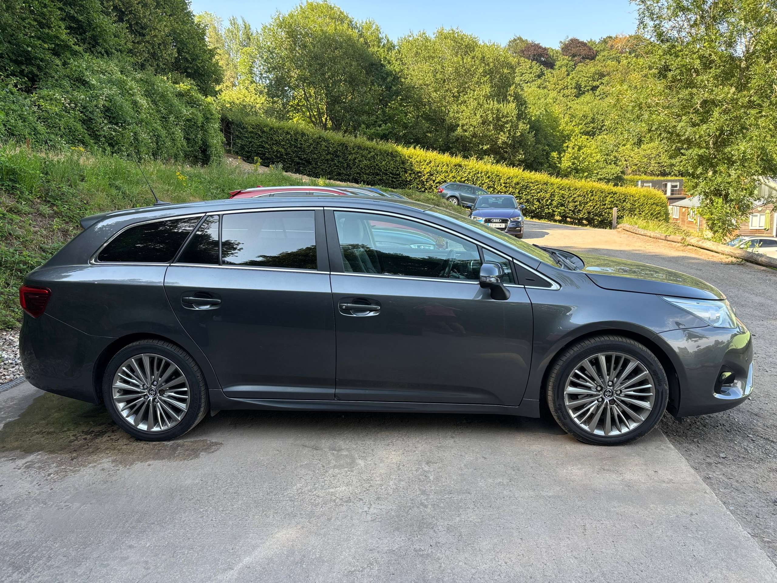 2016 TOYOTA AVENSIS 2016 TOYOTA AVENSIS