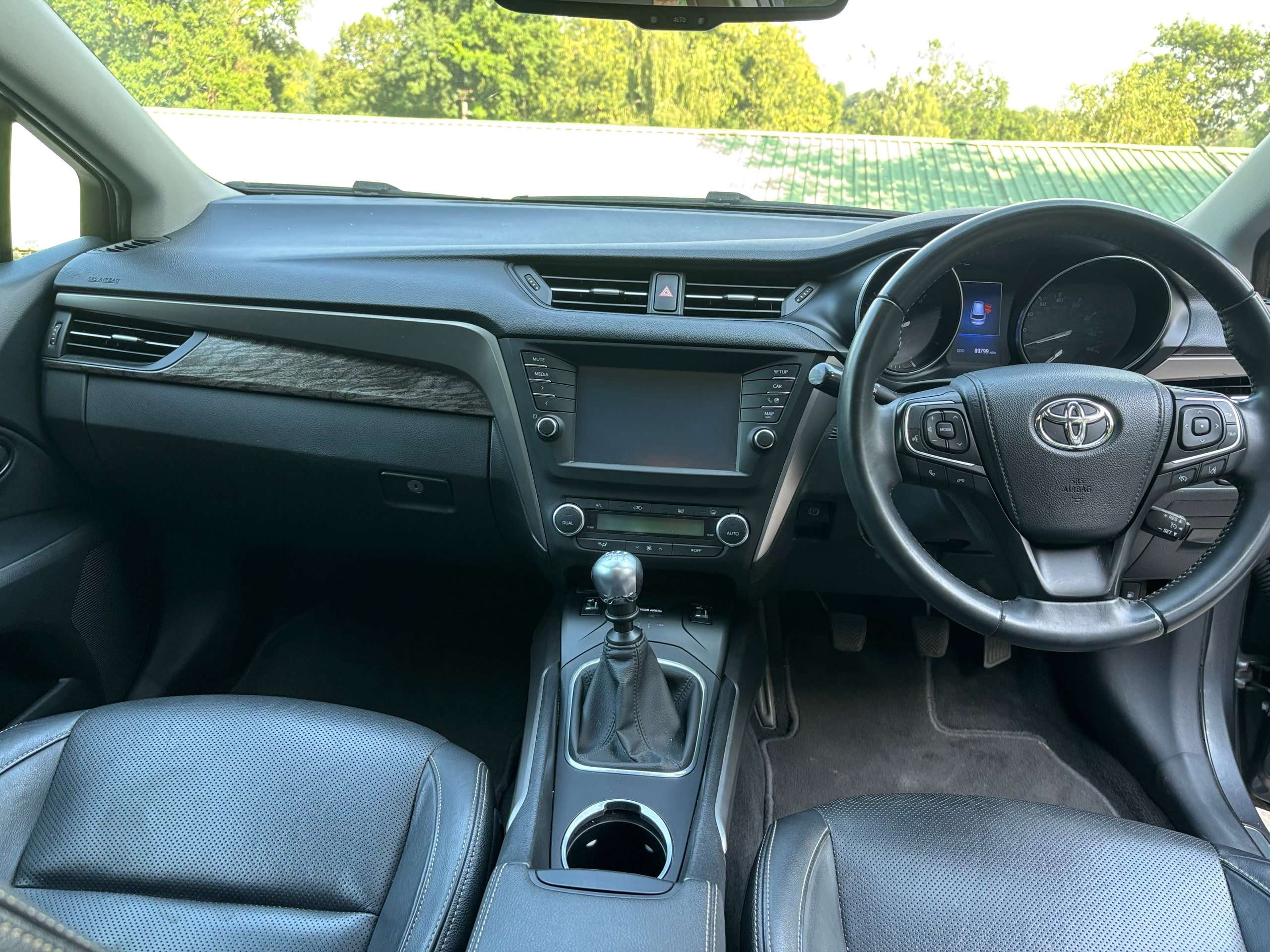2016 TOYOTA AVENSIS 2016 TOYOTA AVENSIS