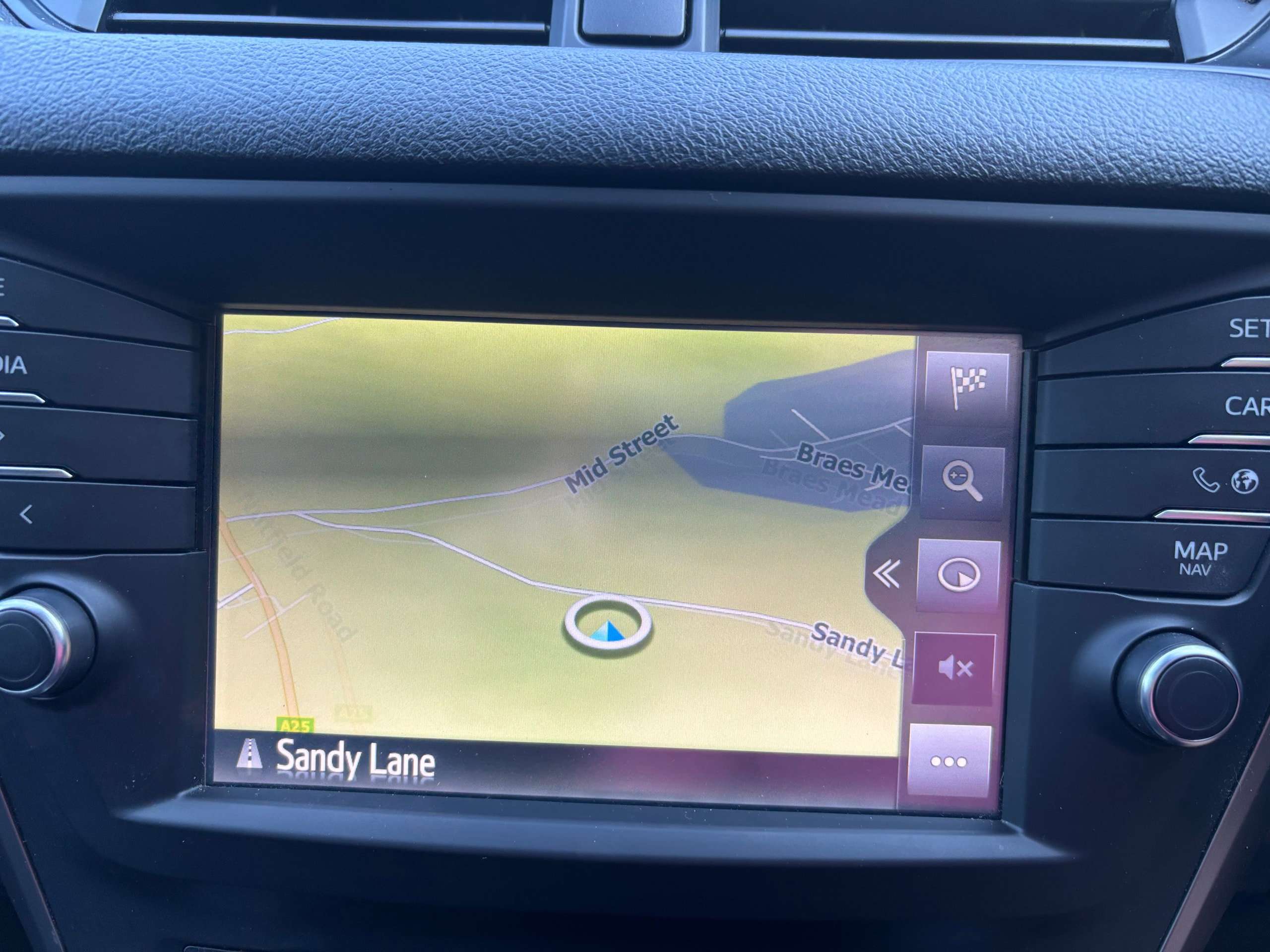 2016 TOYOTA AVENSIS 2016 TOYOTA AVENSIS
