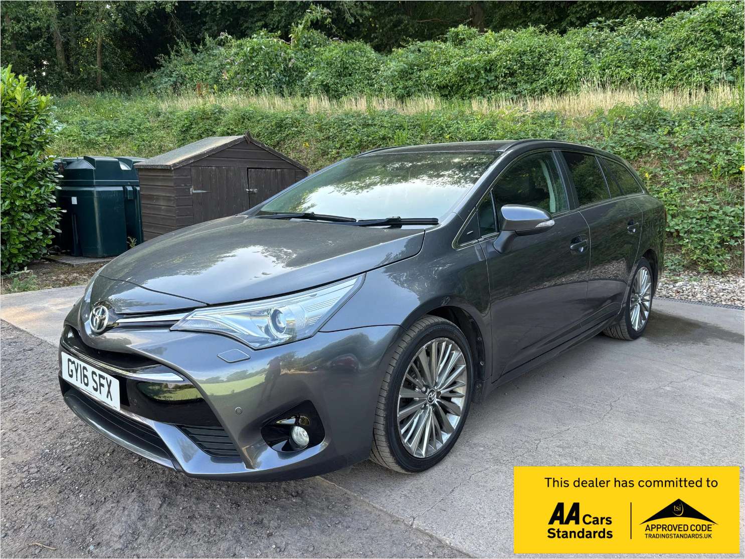 A 2016 TOYOTA AVENSIS 2.0 D-4D Excel Touring Sports 5dr Diesel Manual Euro 6 (s/s) (143 ps) A 2016 TOYOTA AVENSIS 2.0 D-4D Excel Touring Sports 5dr Diesel Manual Euro 6 (s/s) (143 ps)