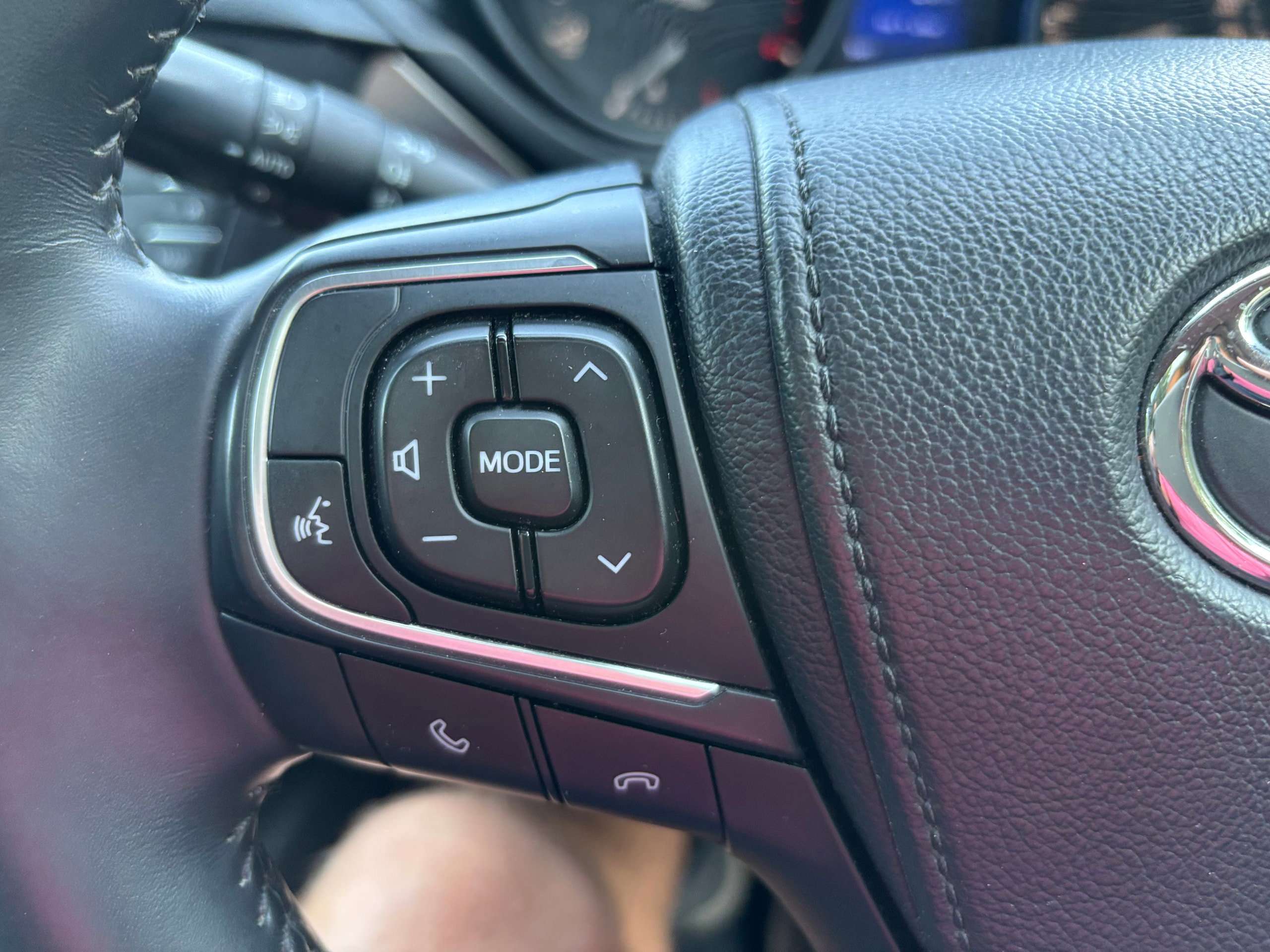 2016 TOYOTA AVENSIS 2016 TOYOTA AVENSIS