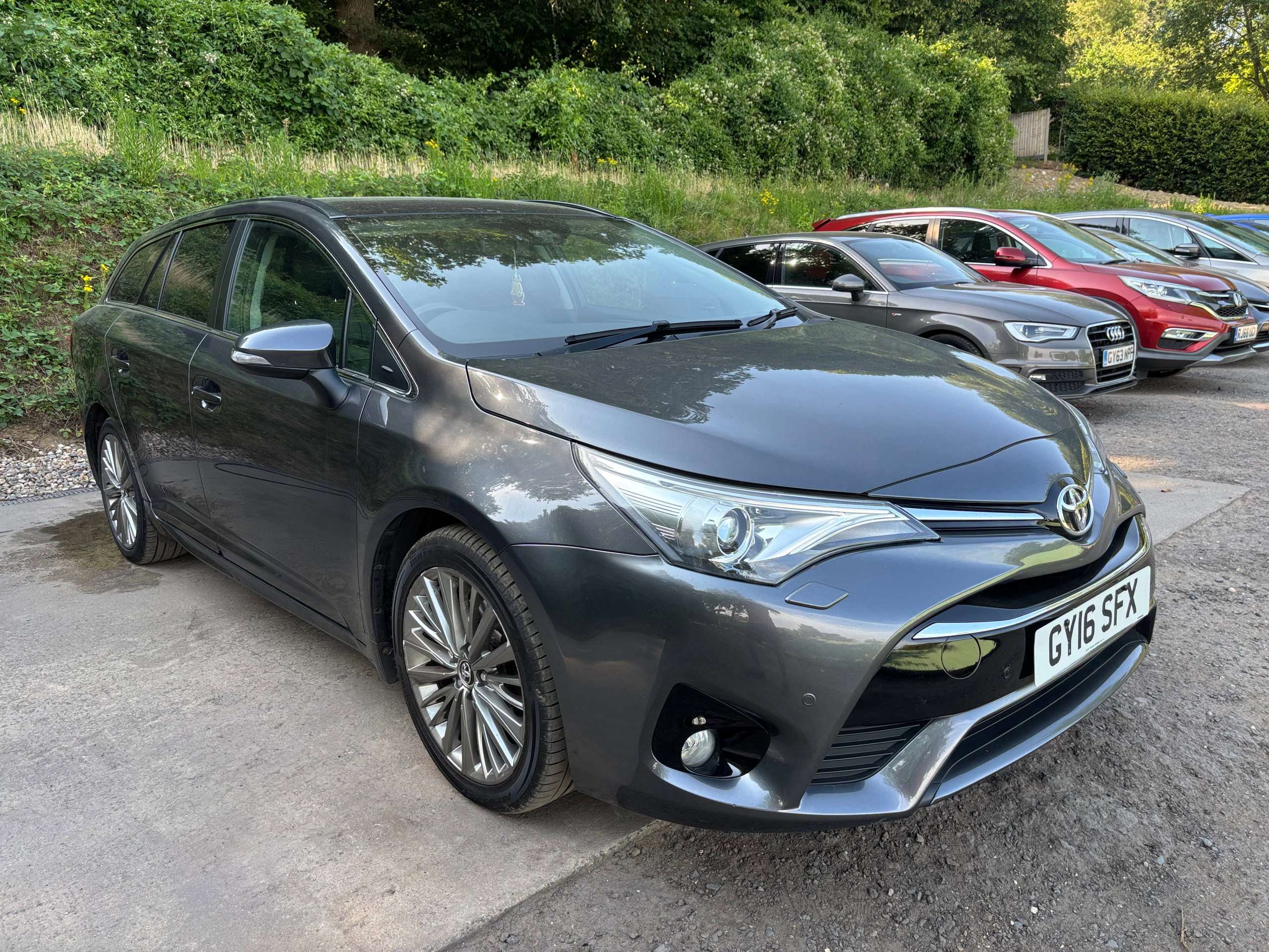 A 2016 TOYOTA AVENSIS 2.0 D-4D Excel Touring Sports 5dr Diesel Manual Euro 6 (s/s) (143 ps) A 2016 TOYOTA AVENSIS 2.0 D-4D Excel Touring Sports 5dr Diesel Manual Euro 6 (s/s) (143 ps)