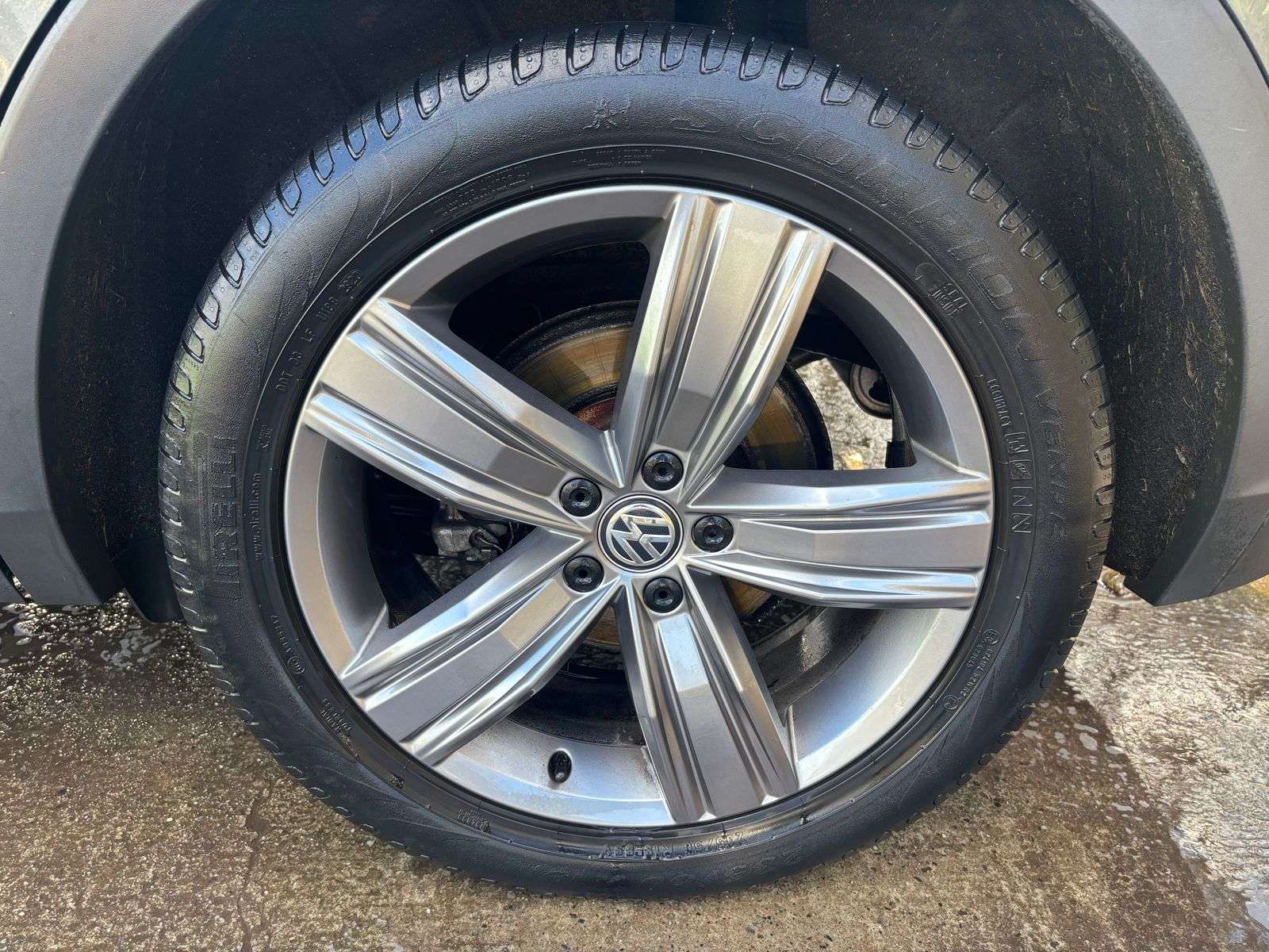 2019 VOLKSWAGEN TIGUAN 2019 VOLKSWAGEN TIGUAN