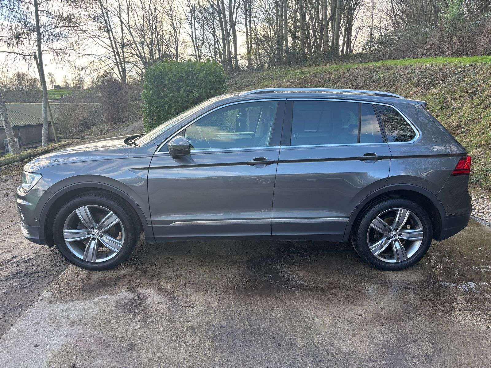 2019 VOLKSWAGEN TIGUAN 2019 VOLKSWAGEN TIGUAN