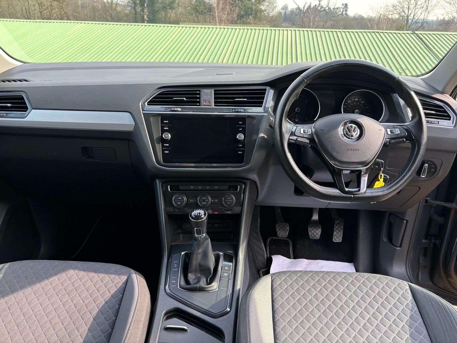 2018 VOLKSWAGEN TIGUAN 2018 VOLKSWAGEN TIGUAN