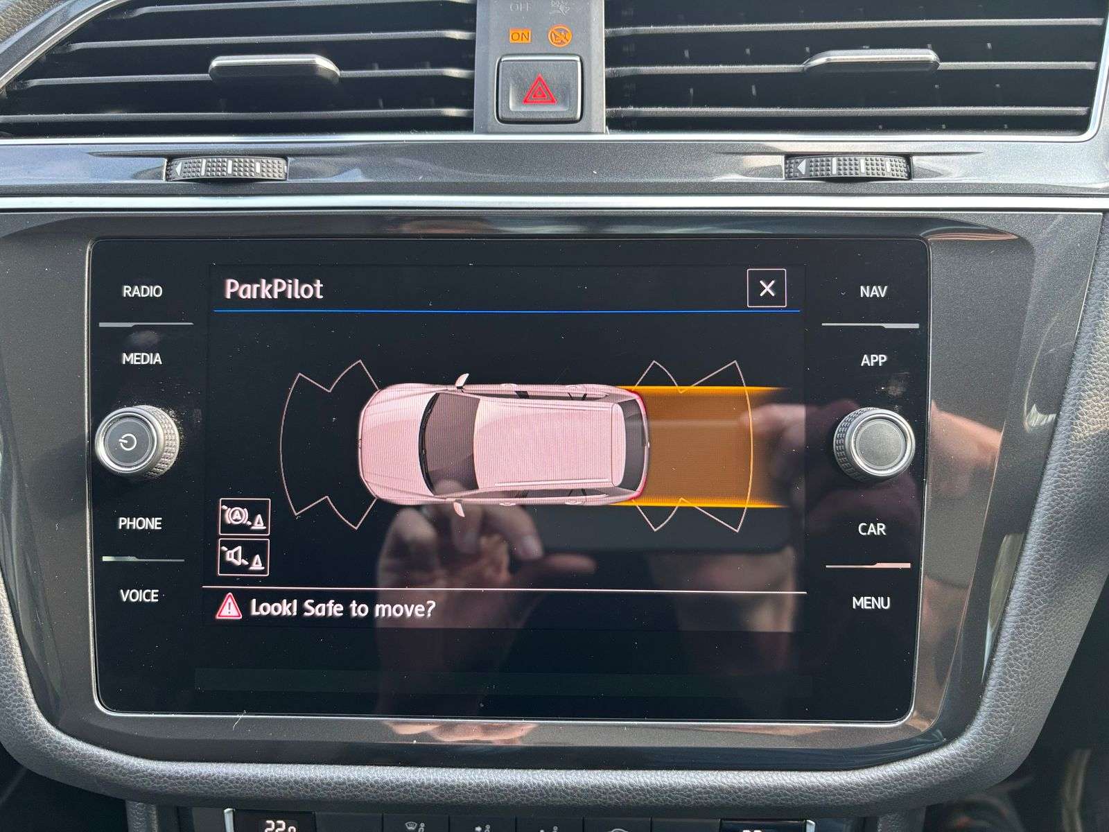 2018 VOLKSWAGEN TIGUAN 2018 VOLKSWAGEN TIGUAN