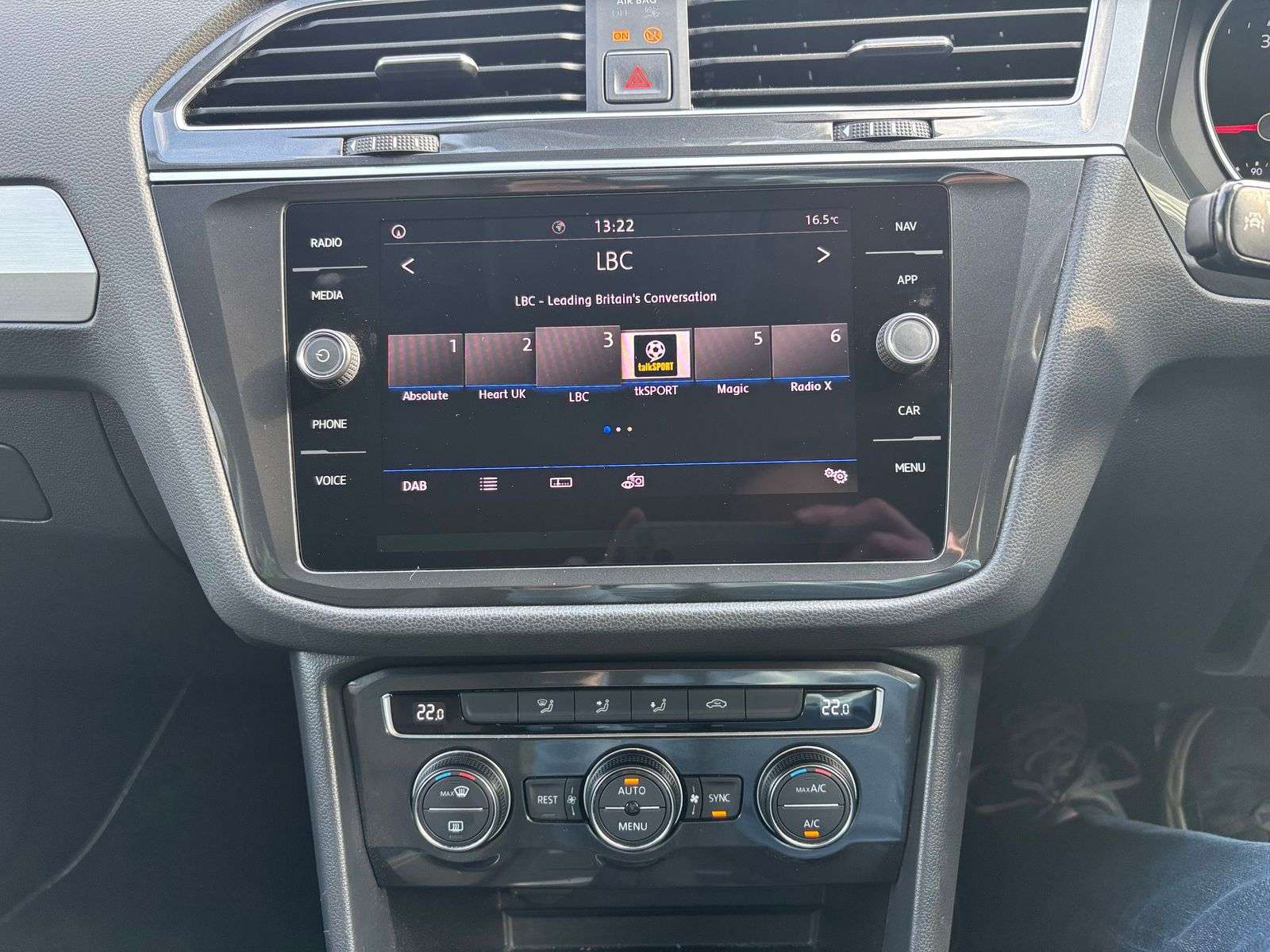 2018 VOLKSWAGEN TIGUAN 2018 VOLKSWAGEN TIGUAN