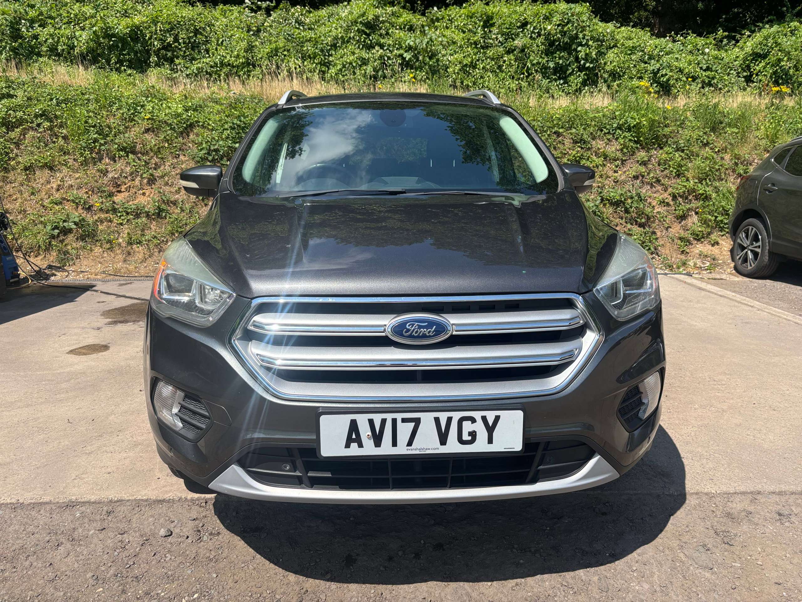 A 2017 FORD KUGA 2.0 TDCi Titanium SUV 5dr Diesel Manual Euro 6 (s/s) (150 ps) A 2017 FORD KUGA 2.0 TDCi Titanium SUV 5dr Diesel Manual Euro 6 (s/s) (150 ps)