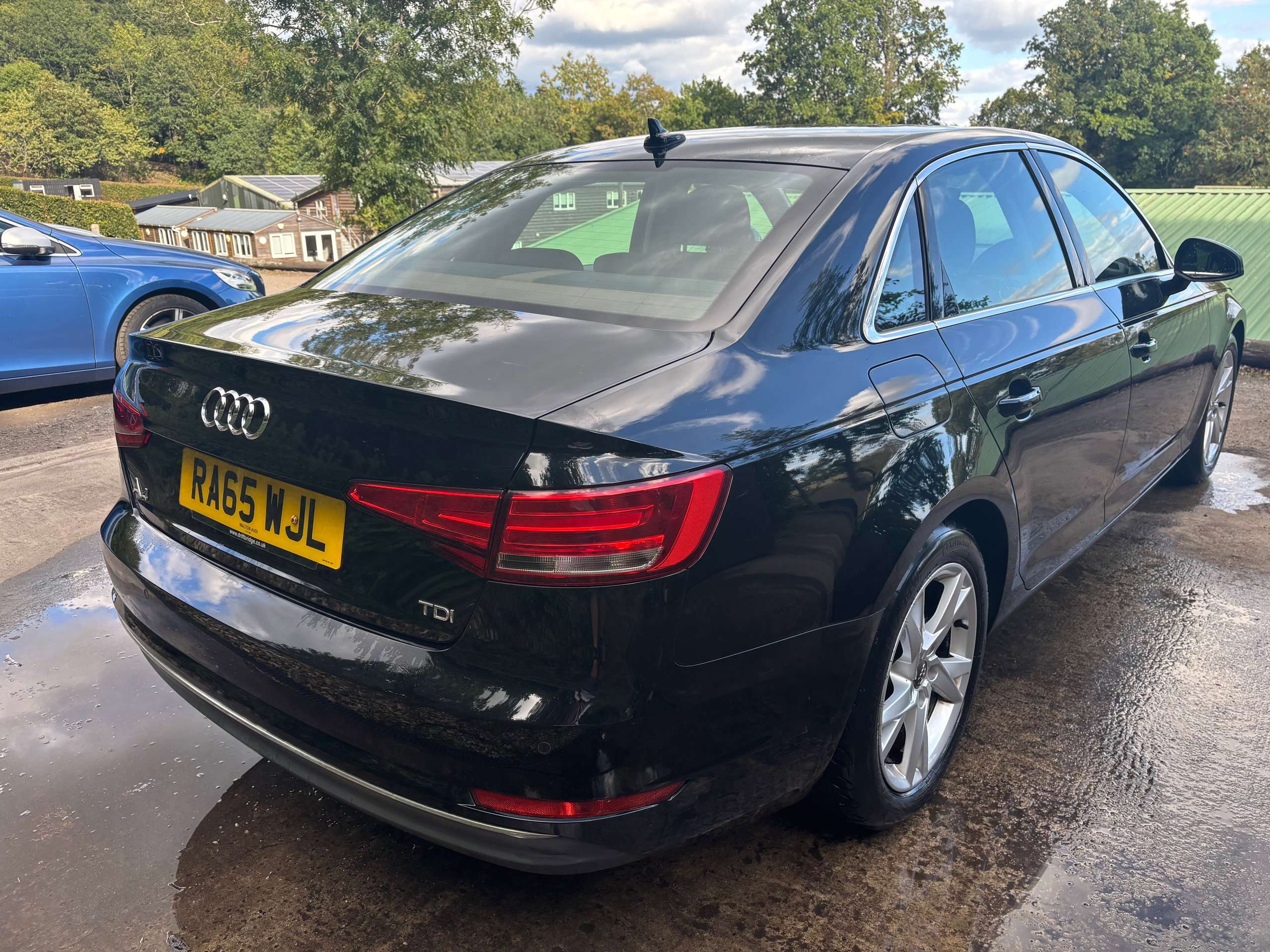 2016 AUDI A4 2016 AUDI A4