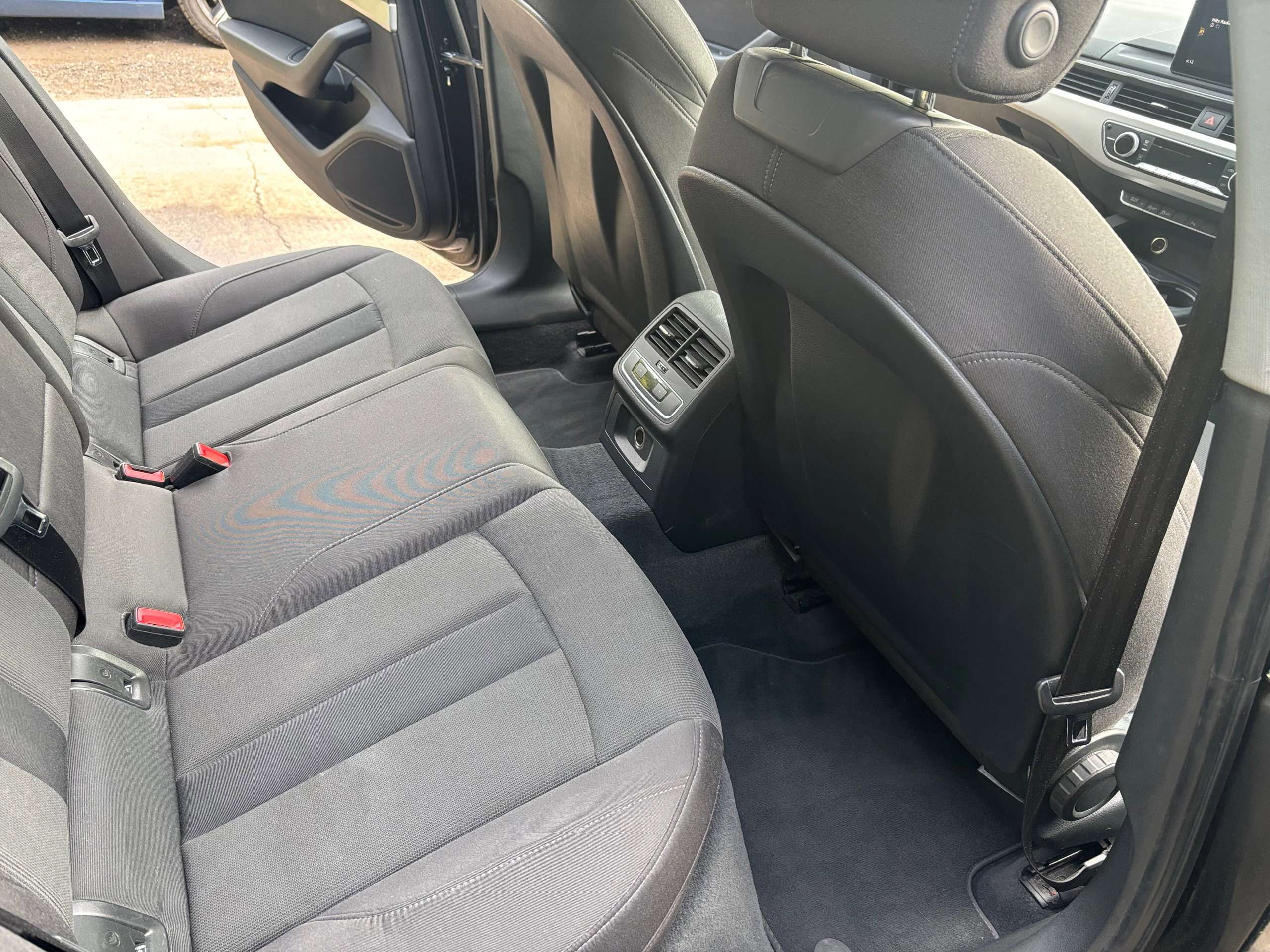 2016 AUDI A4 2016 AUDI A4